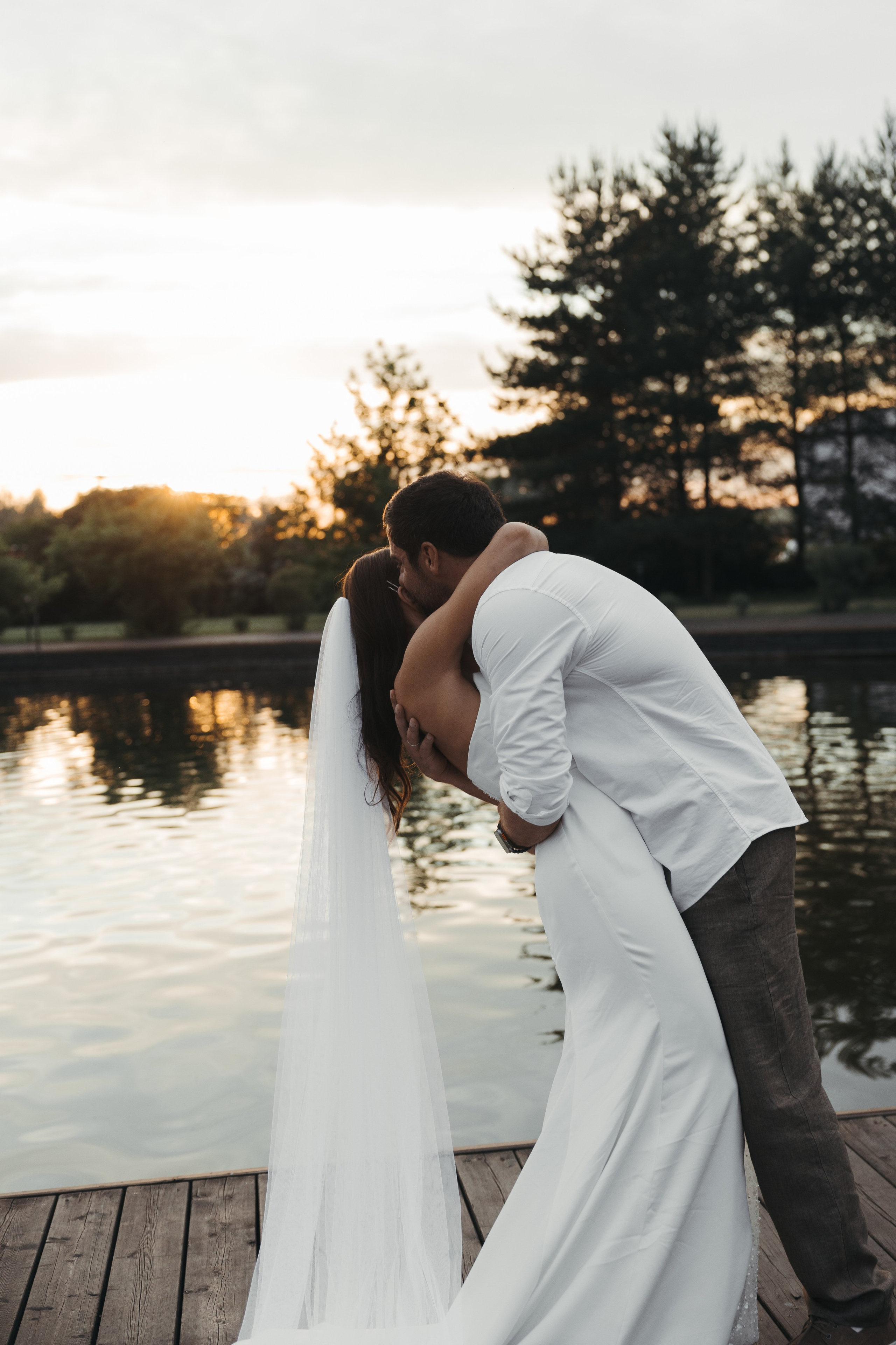 Свадебная съемка в Яхт-клубе SkyRiver, свадебная съемка в Яхт-клубе Скай Ривер. Свадебный фотограф Москва Анастасия Храмова