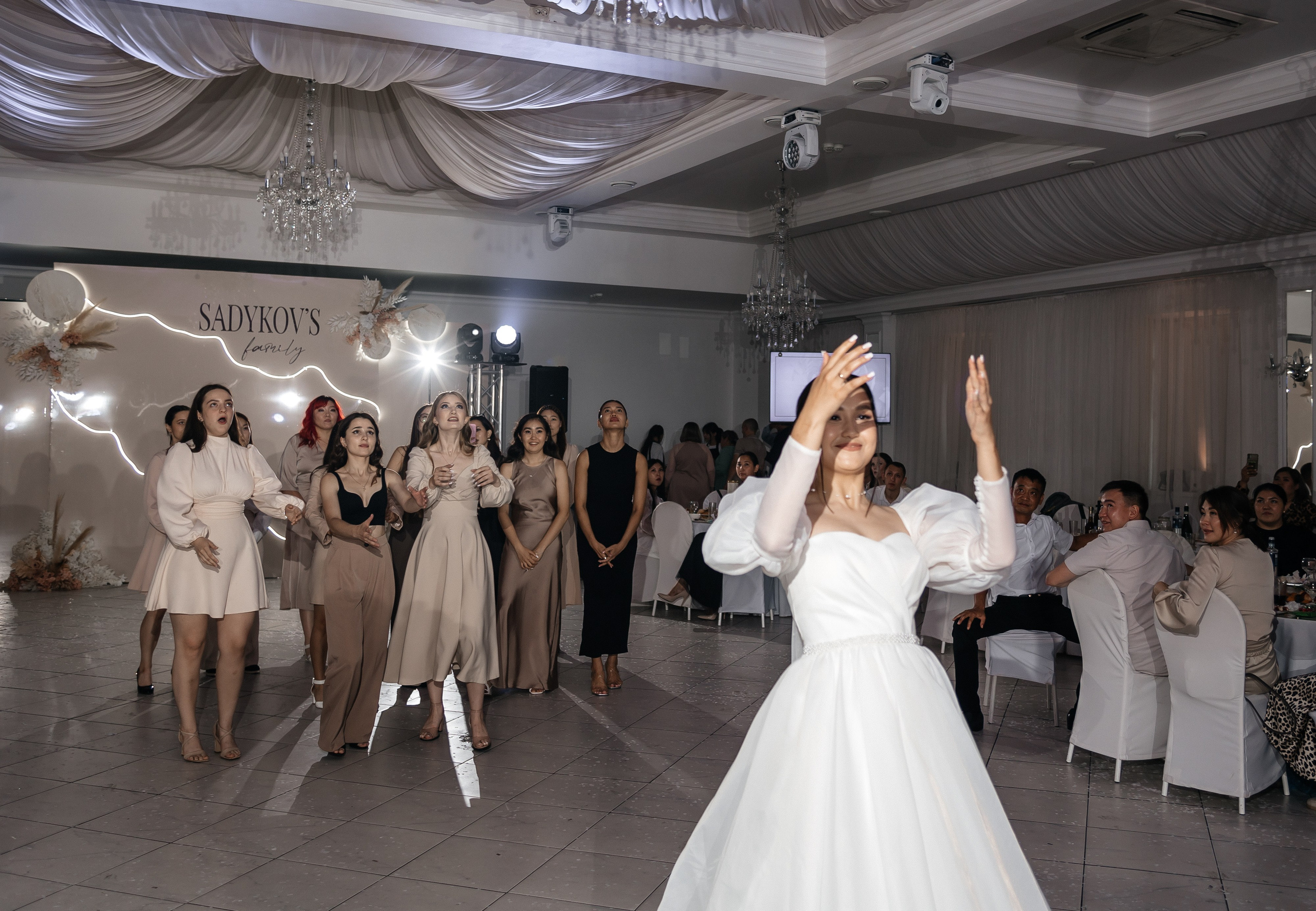 Кайрат & Гузель | 03.08.24. Свадебный и семейный фотограф в Омске Евгения Хакимова