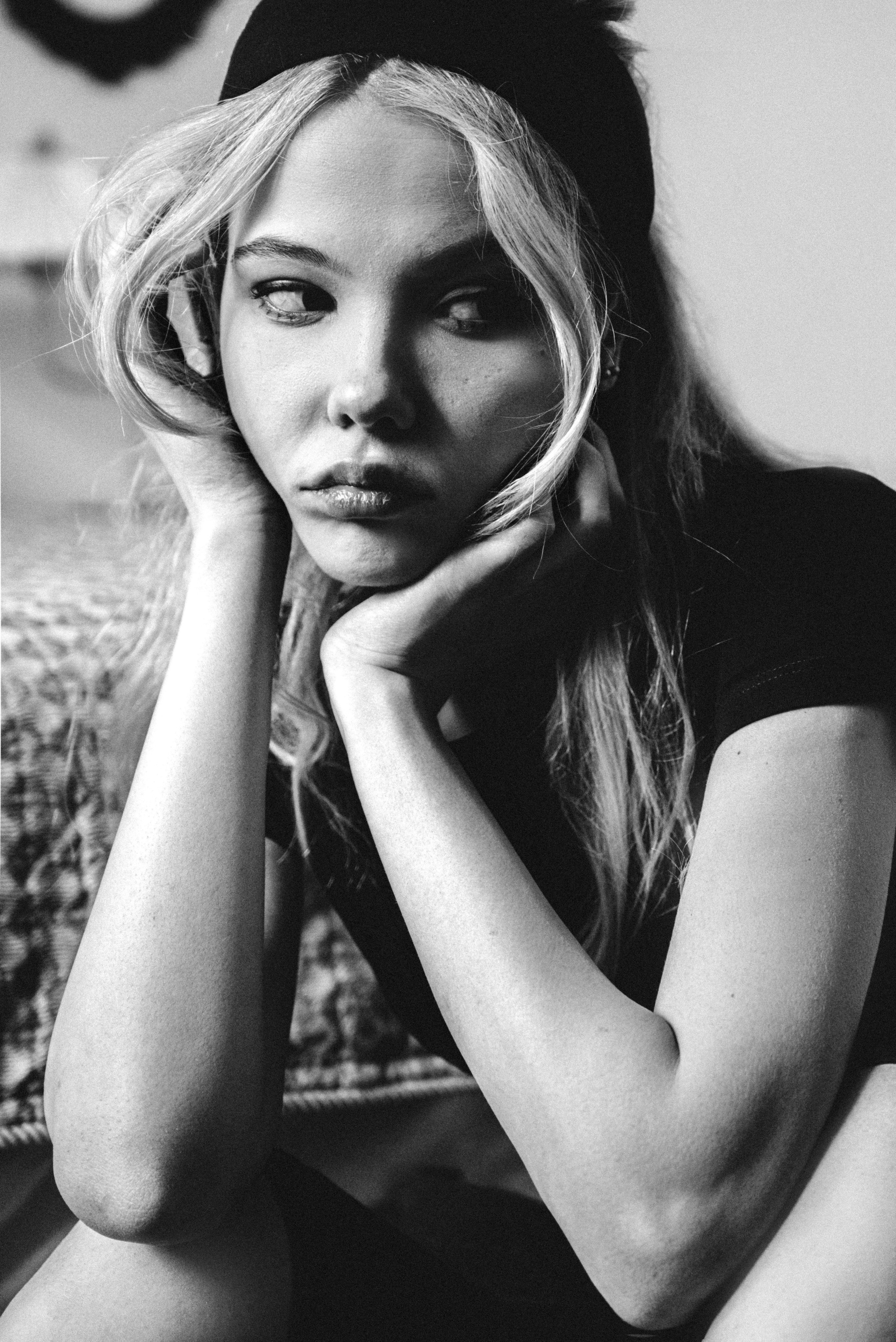 Студийная фотосессия в москве. Карина Эмильевна |Фотограф в Москве | Женский и семейный фотограф. Съемки под ключ для ваших брендов