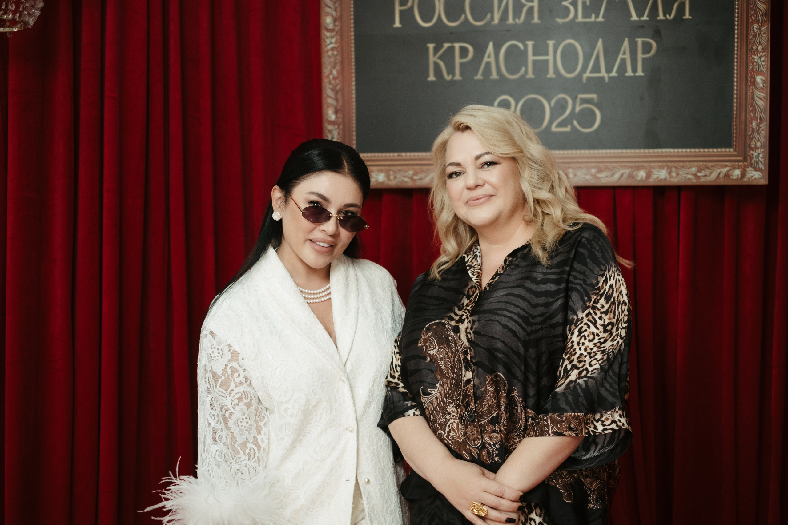 Мисс и Миссис Россия Земли Краснодар 2025. Свадебный и репортажной фотограф Денис Ожигин в Краснодаре и Краснодарском крае