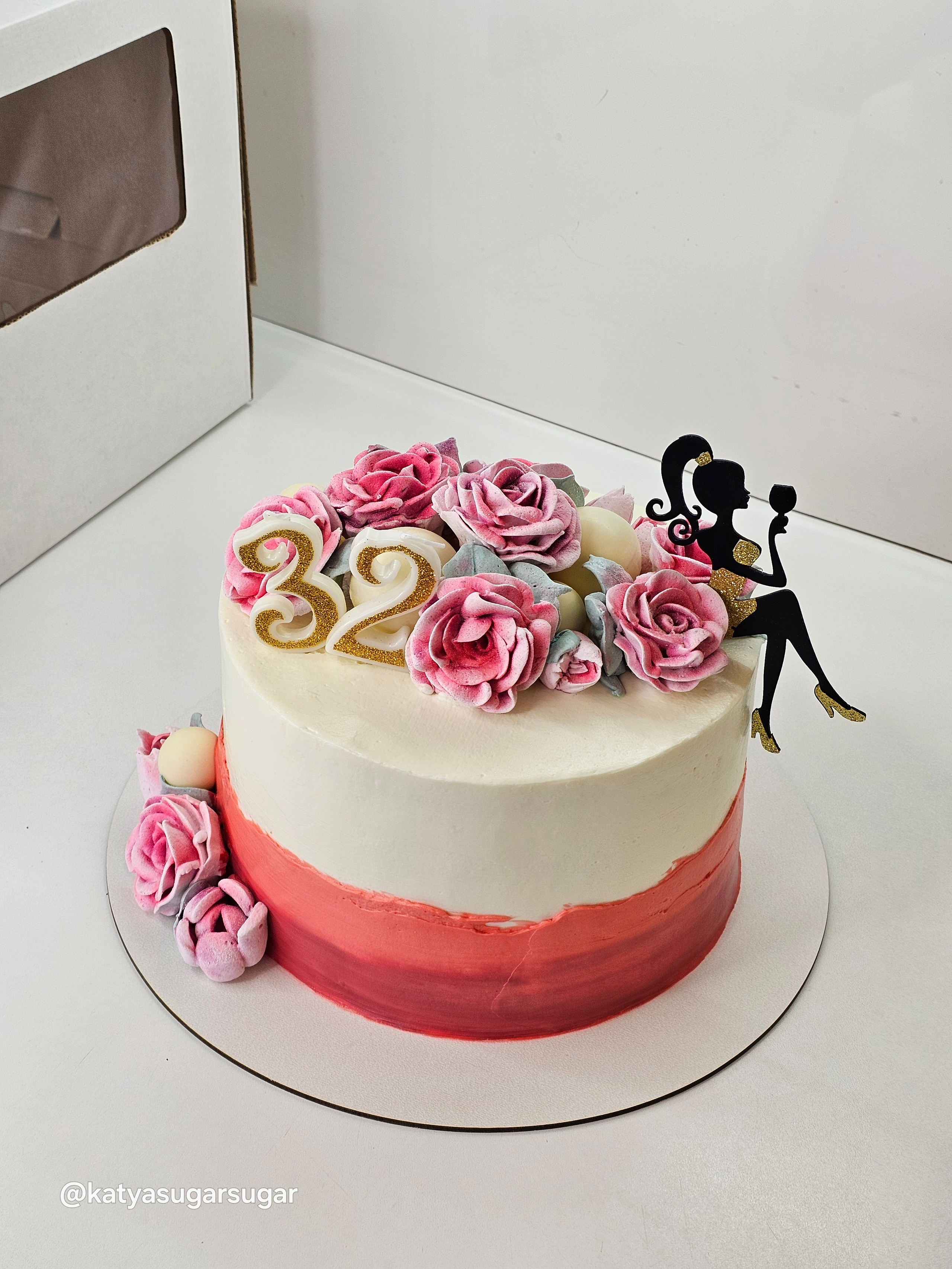 Торты. Katyasugarsugar капкейки, зефир, торты Москва