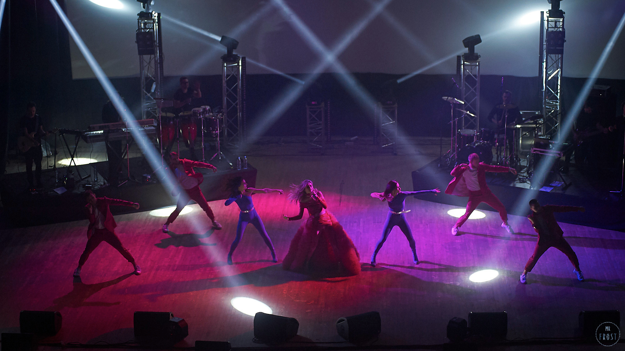 Вера Брежнева. Фотографии отовсюду и обо всем