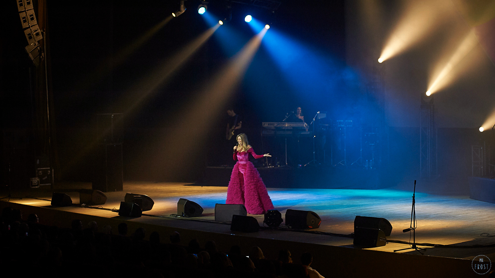 Вера Брежнева. Фотографии отовсюду и обо всем