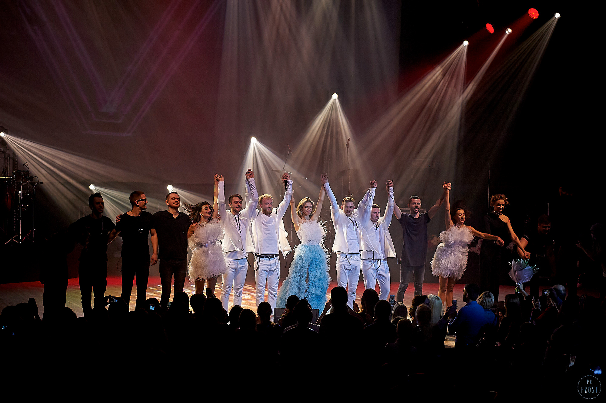 Вера Брежнева. Фотографии отовсюду и обо всем