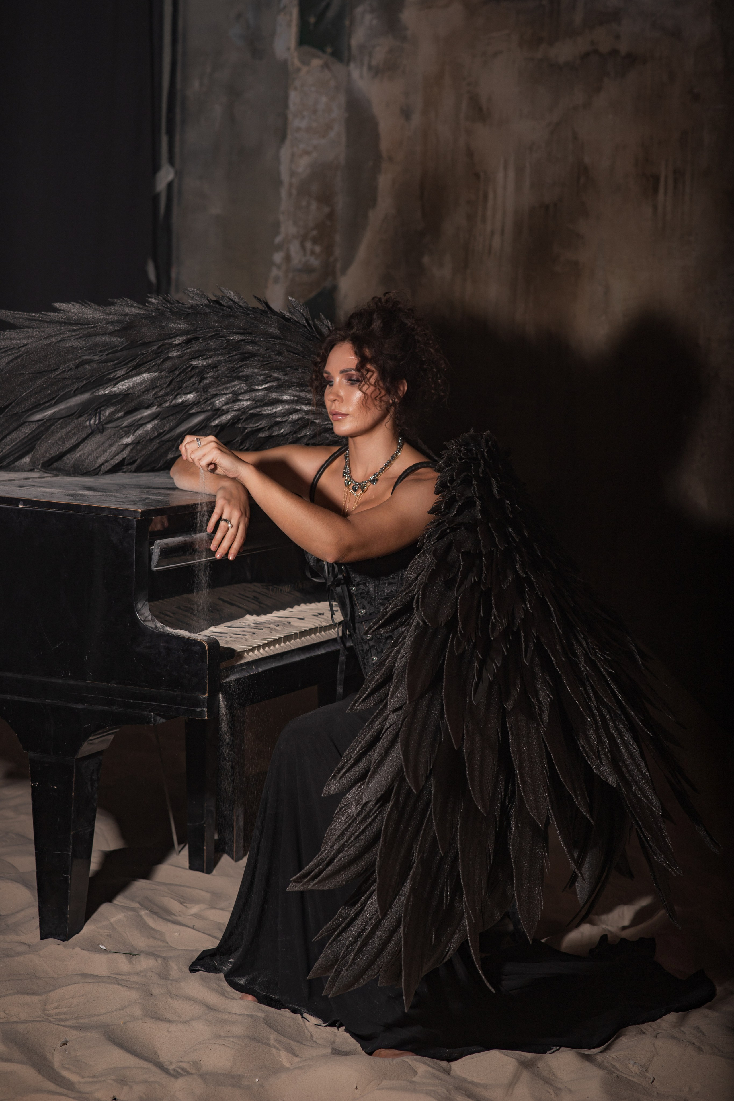 Крылья 🪽. Женский портрет и немного больше в Санкт-Петербурге