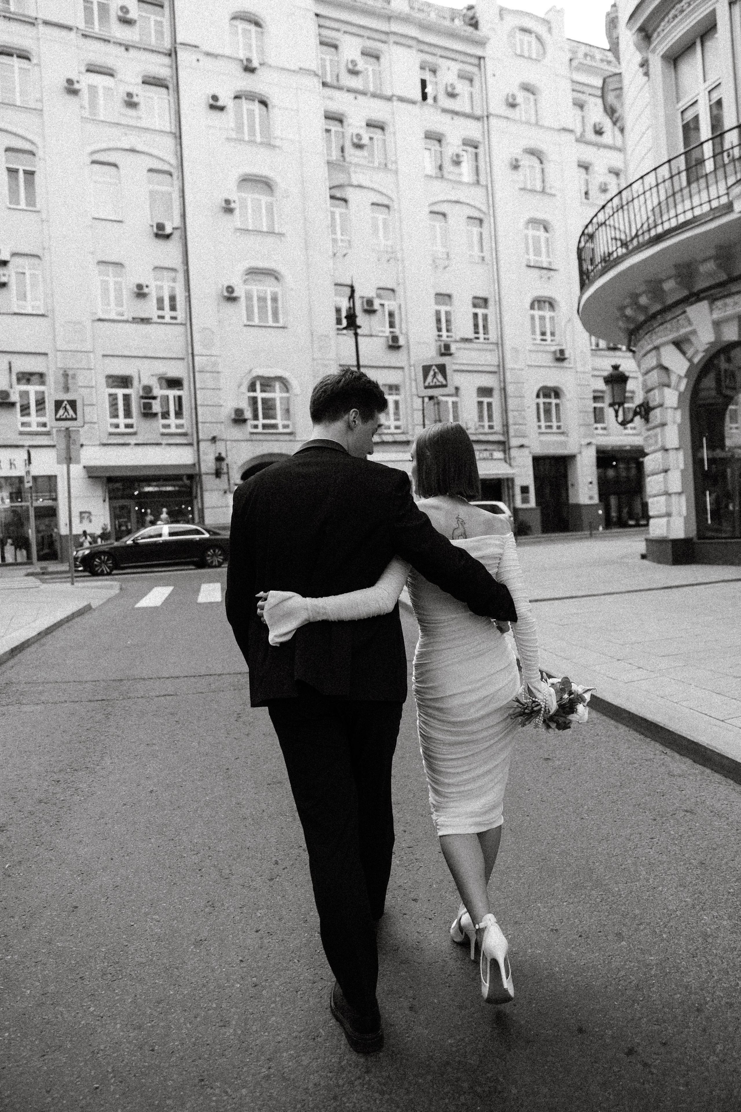 Столешников переулок. Фотограф Антон Стренковский. Свадебная хроника в Москве