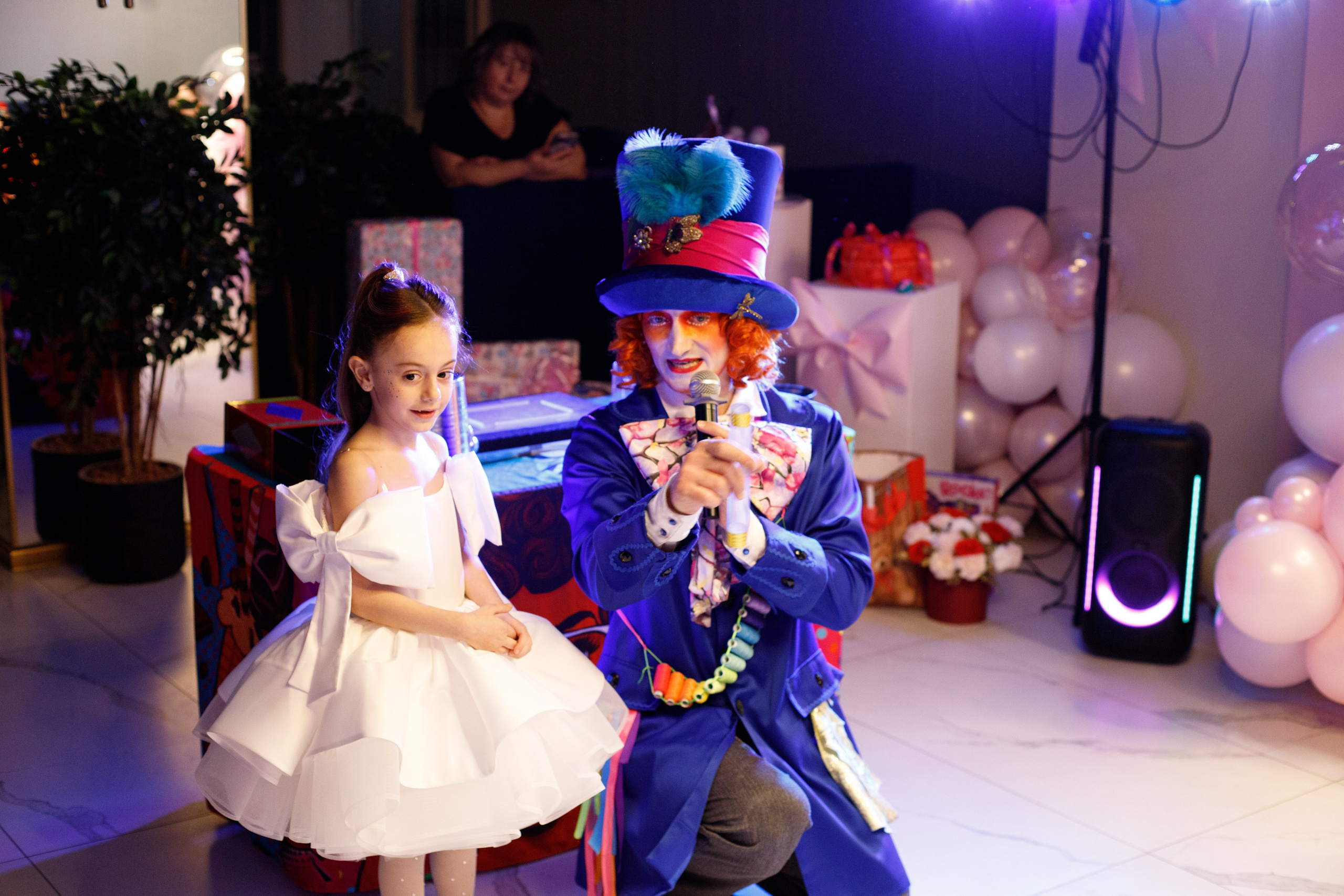 ASIA'S BIRTHDAY PARTY. Photokarish