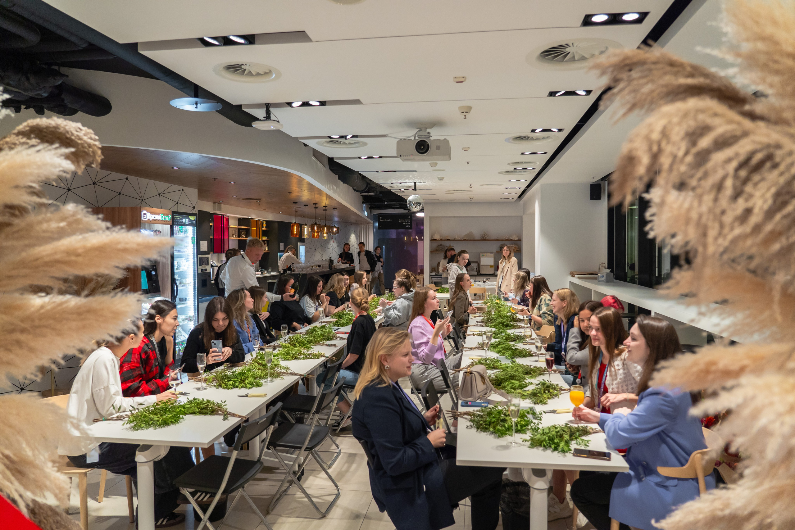 День работника HR в Авито. Главная