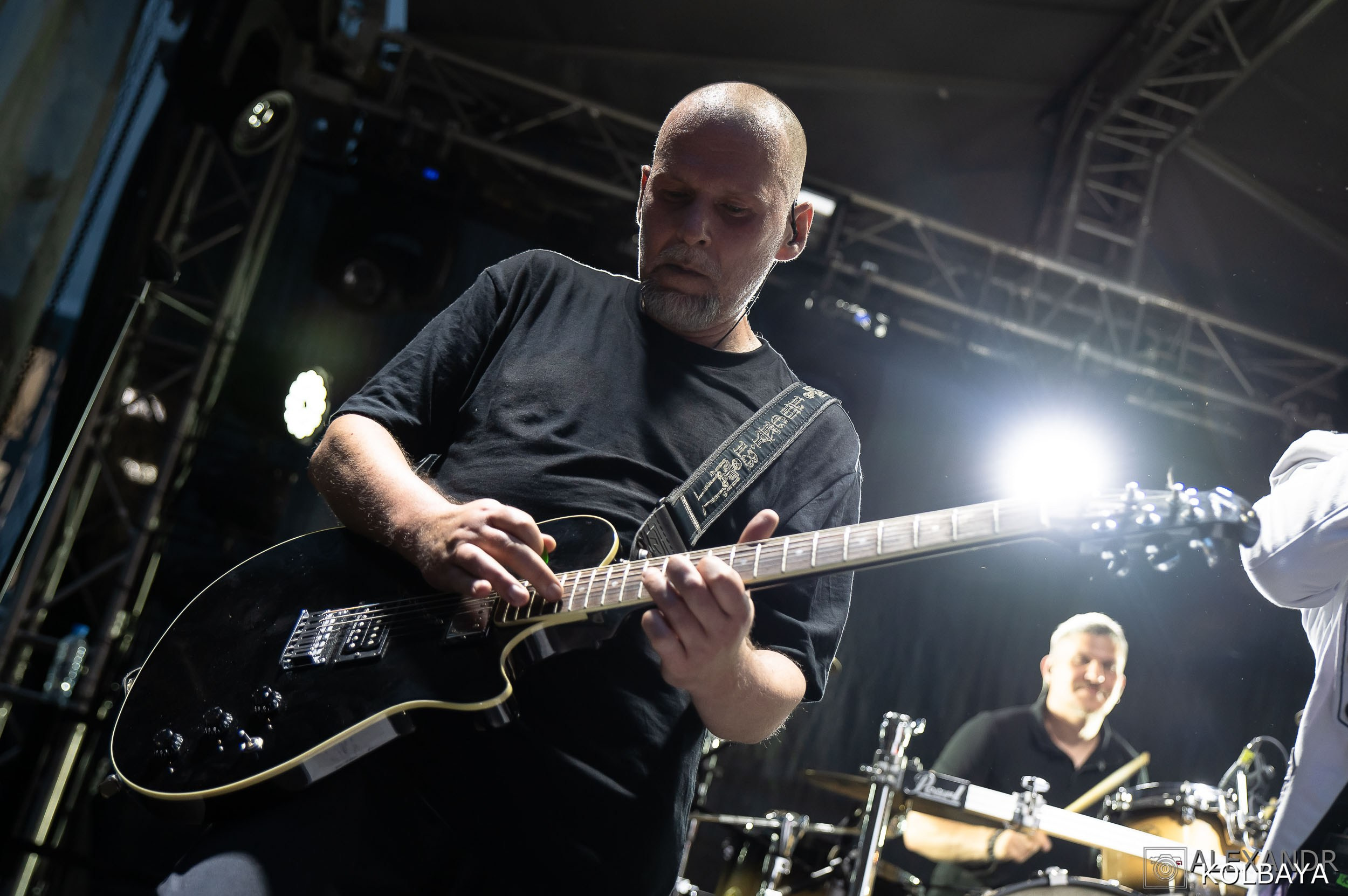 Фоторепортаж с мэшап концерта группы Черный Обелиск 4 июля 2024 года. Концертный и театральный репортажный фотограф в Москве Александр Колбая