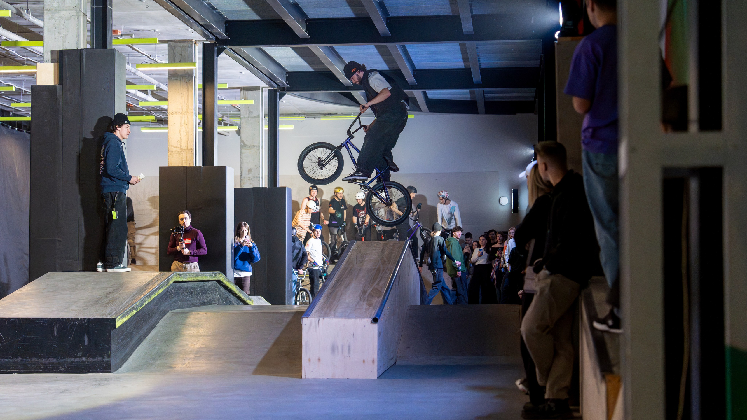 URAM Park. Ночная смена. г. Казань. 26.02.25. Евгений | Спорт Фото в Татарстане