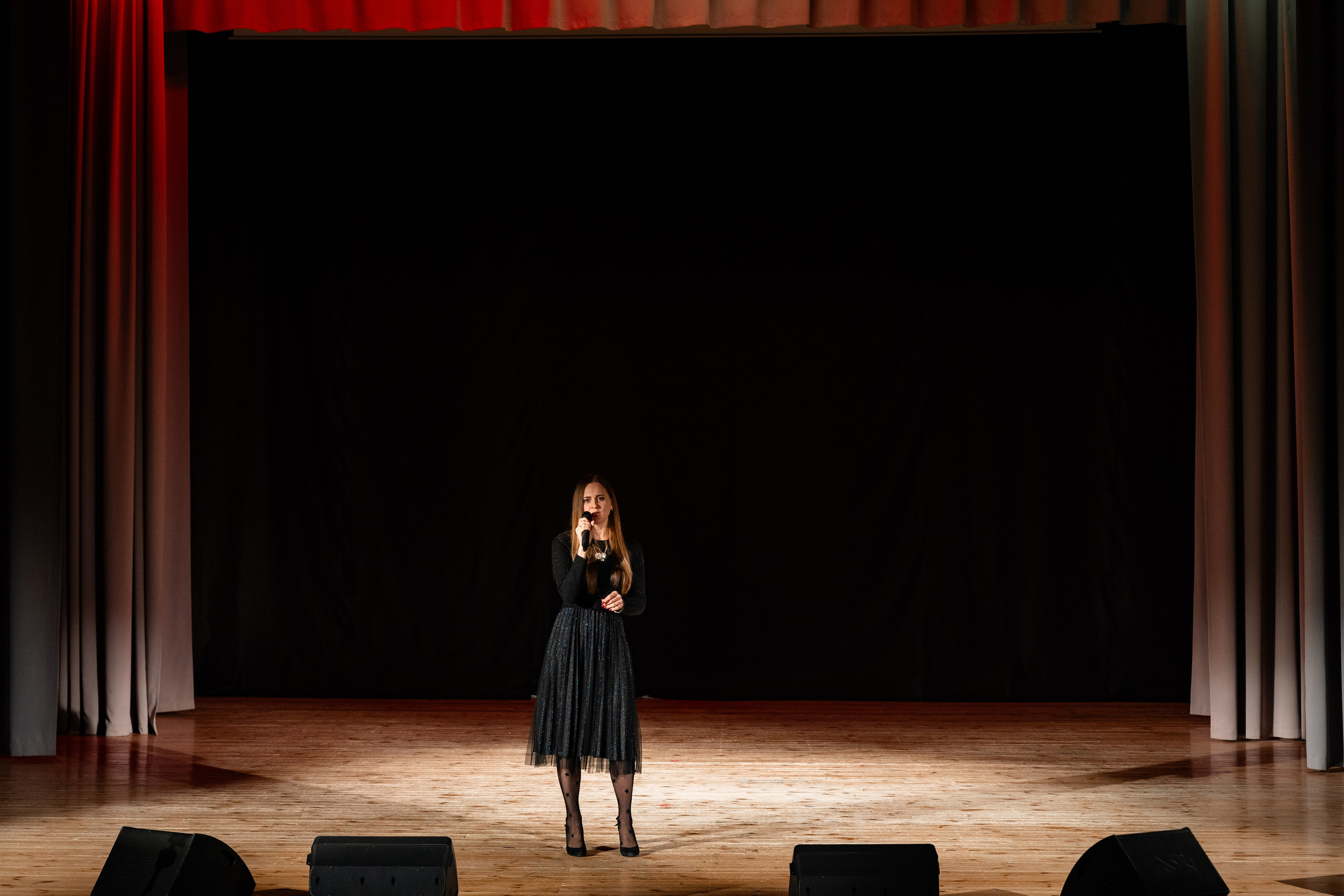 Концерт ДК Буривестник. Фотограф Никита Комаров