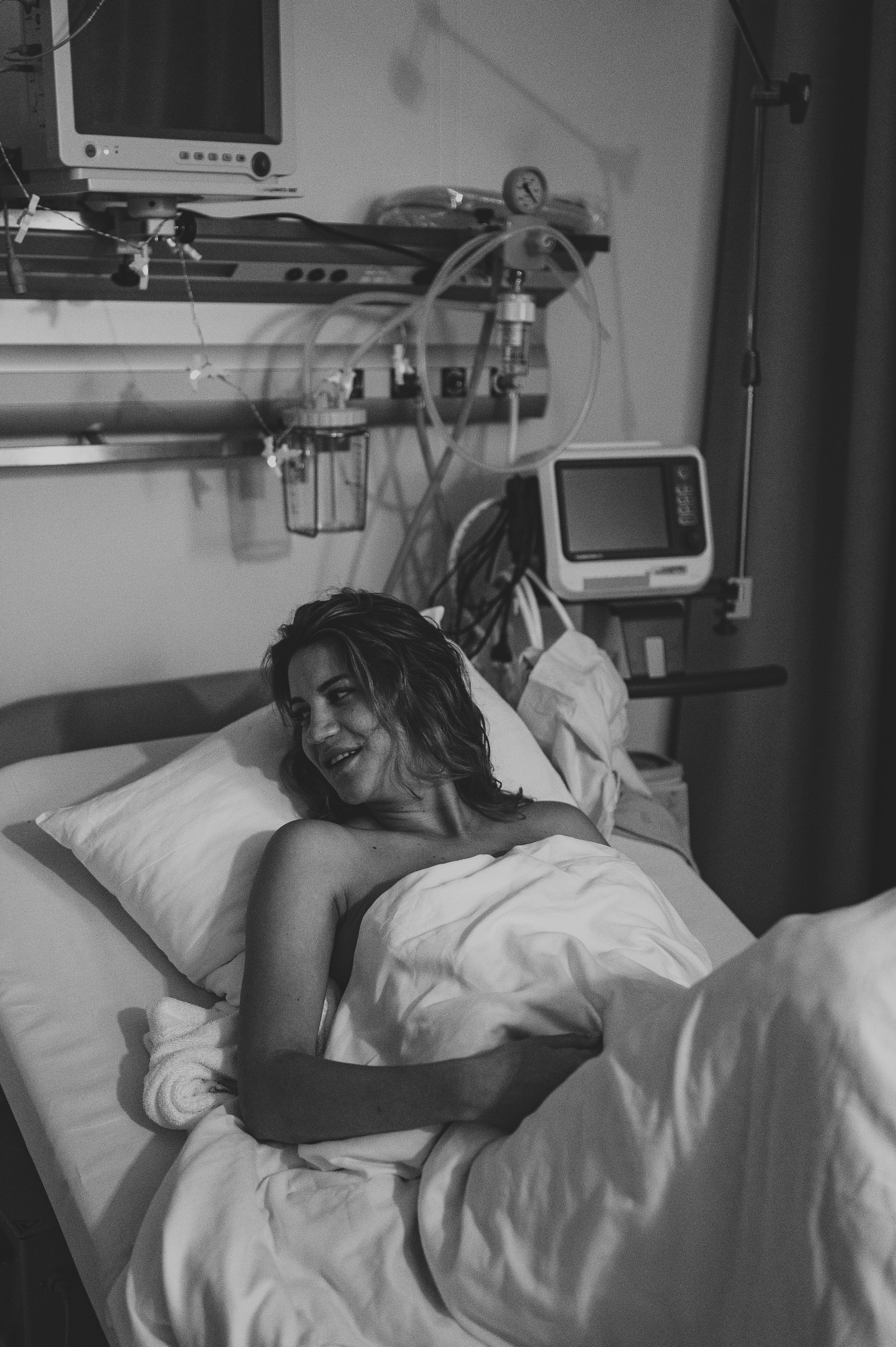 Рождение Антонины. Фотограф и видеограф в Санкт-Петербурге Полина Янушко. Съёмка родов