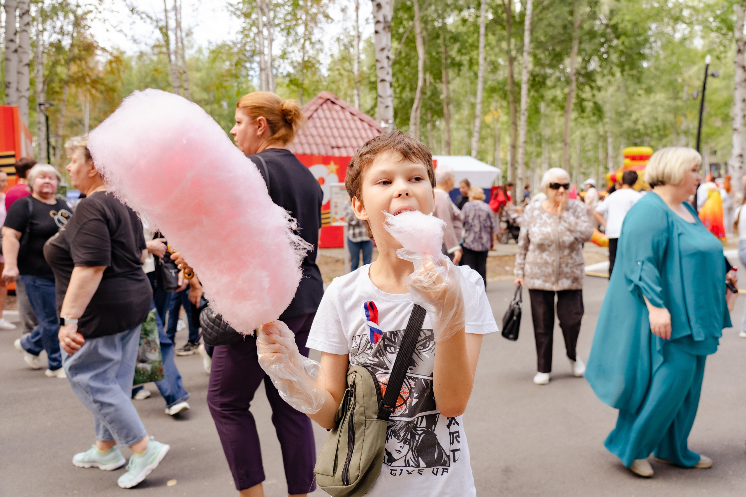 Как прошло празднование дня государственного флага Российской Федерации