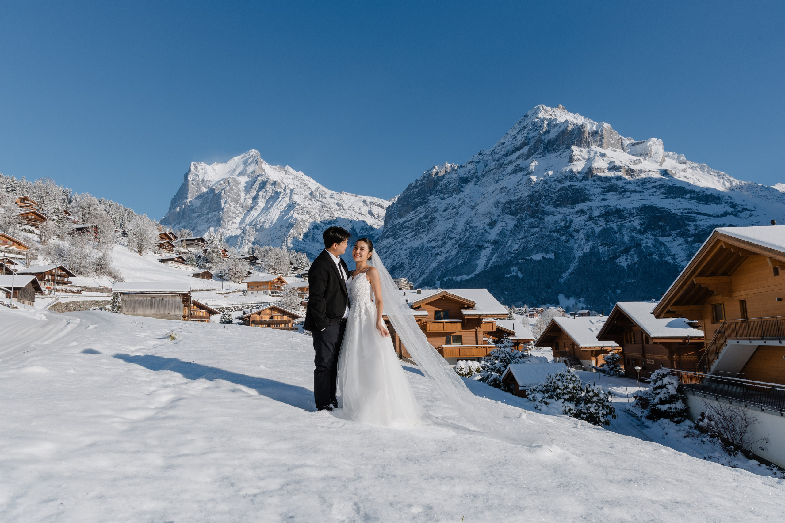 Sugar & V (Jungfraujoch). Photographer in Interlaken area