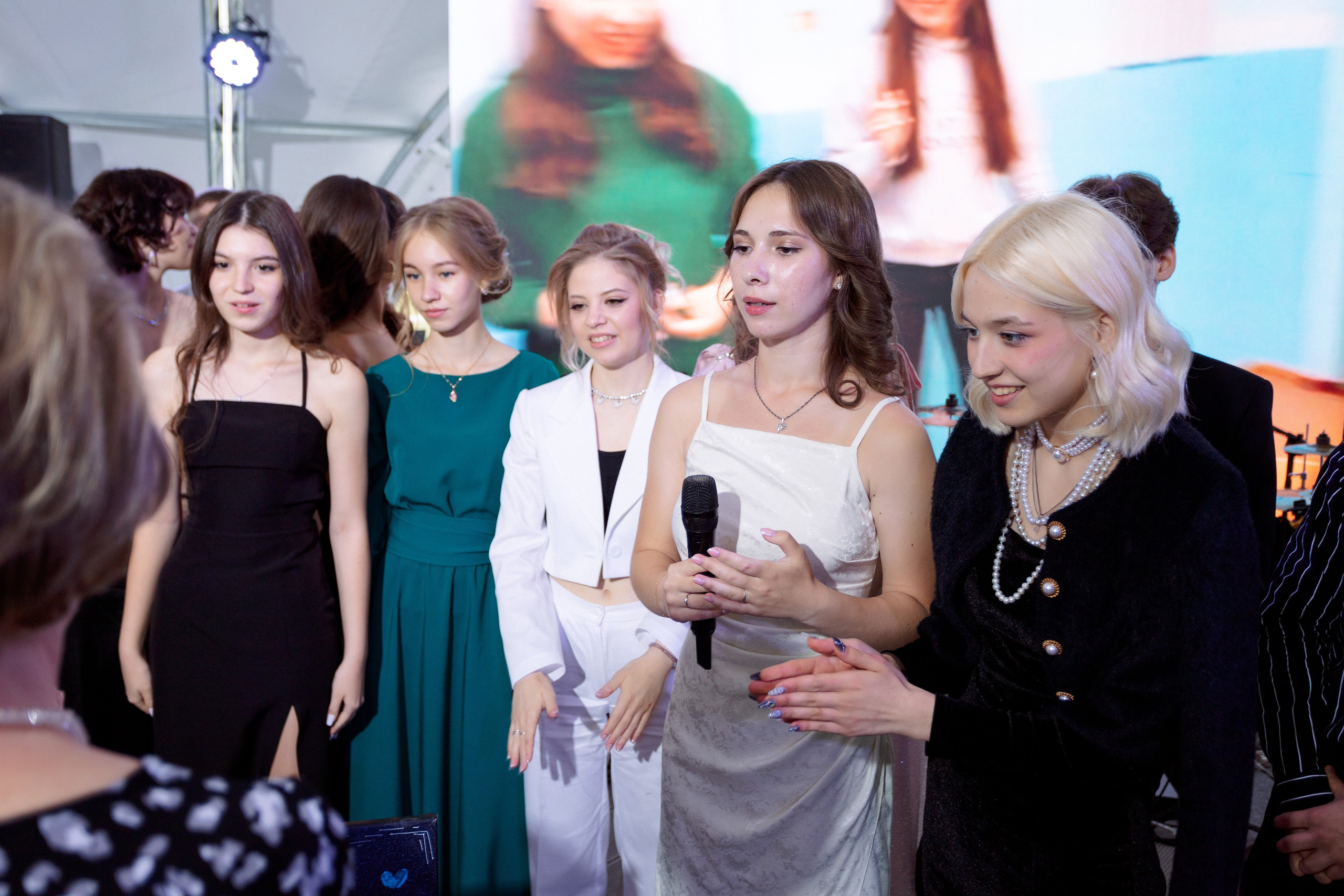 ВЫПУСКНОЙ: Волки-Липки. Все фото. Профессиональный фотограф в Ижевске Леша Петров