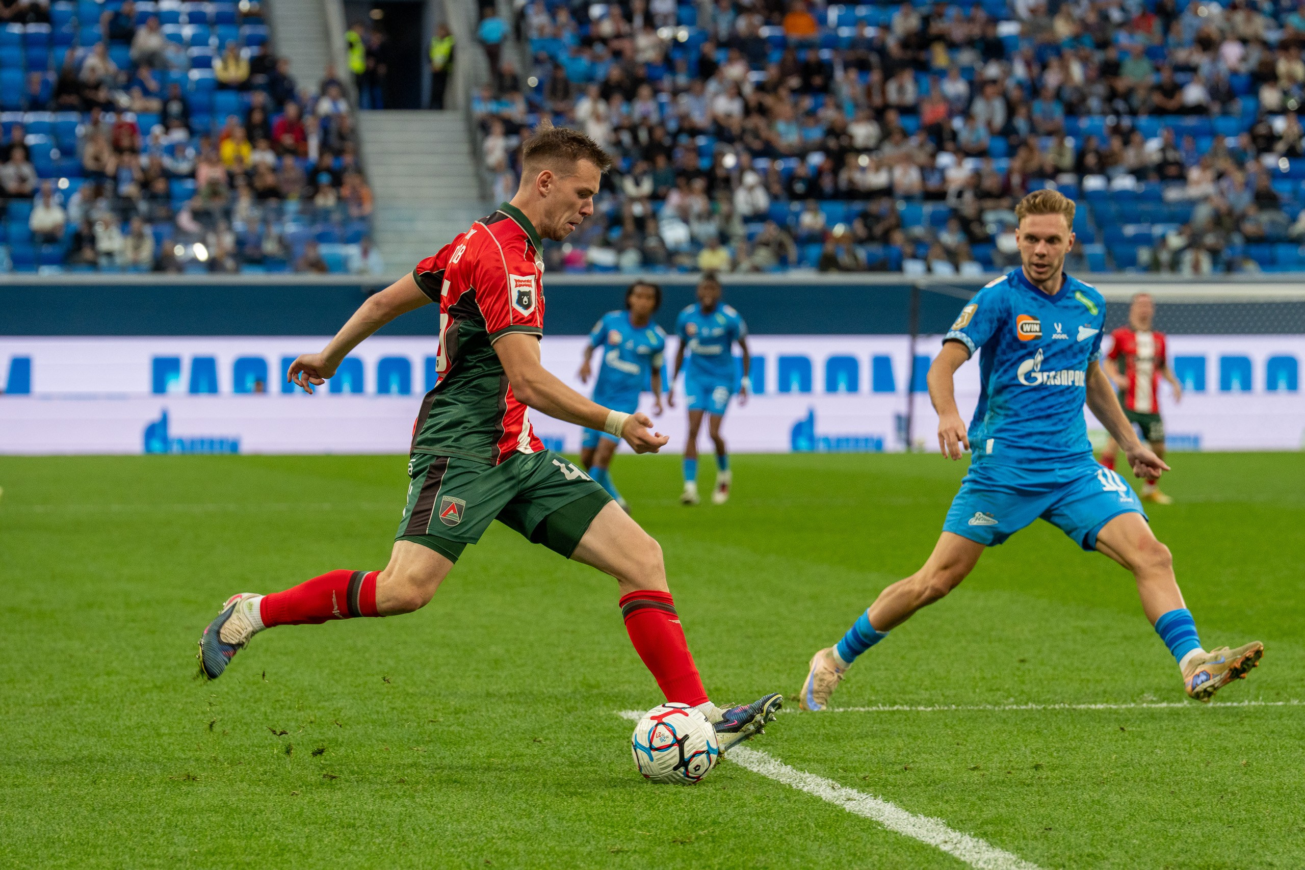 Зенит — Локомотив 2:1: фотогалерея матча 8-го тура РПЛ 2026/27 на Газпром Арене | Антон Гауф