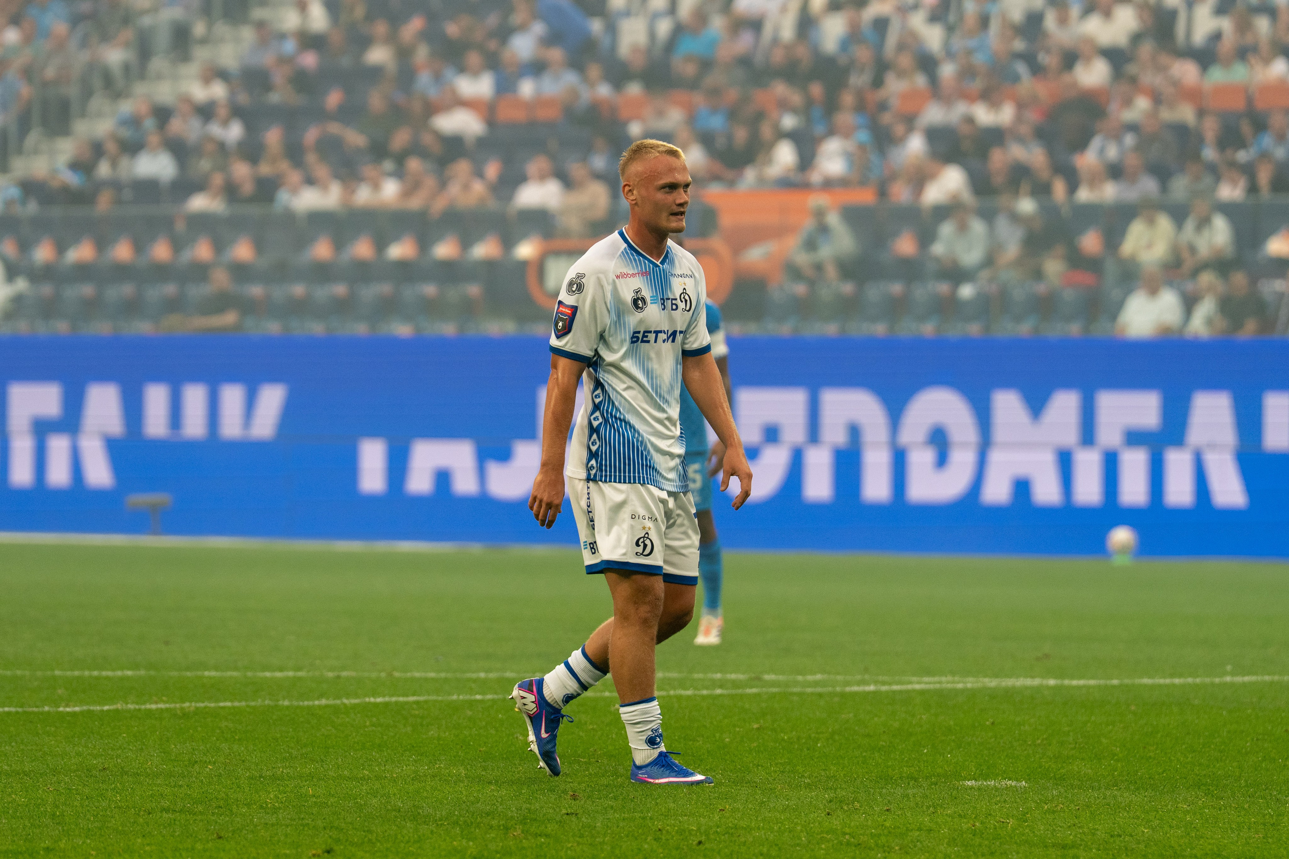 Zenit vs Dynamo Moscow 3–0 — RPL matchday 4 photo gallery, Gazprom Arena | Anton Gauf
