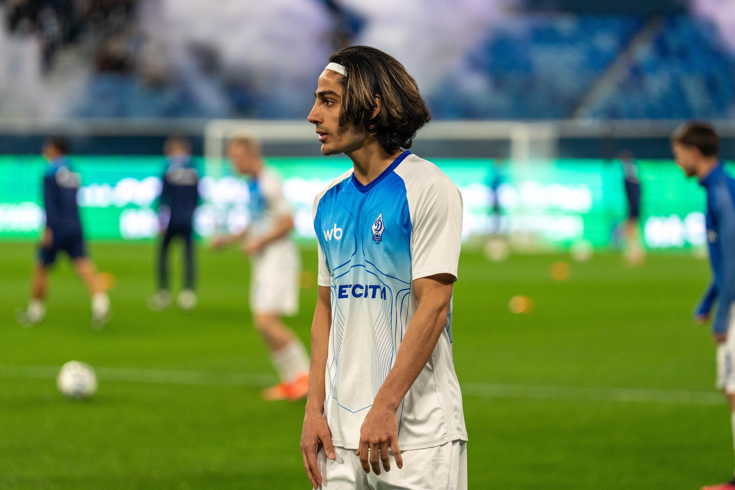 Zenit vs Dynamo Makhachkala 2:0 — RPL round 12 photo gallery at Gazprom Arena | Anton Gauf, sports photographer
