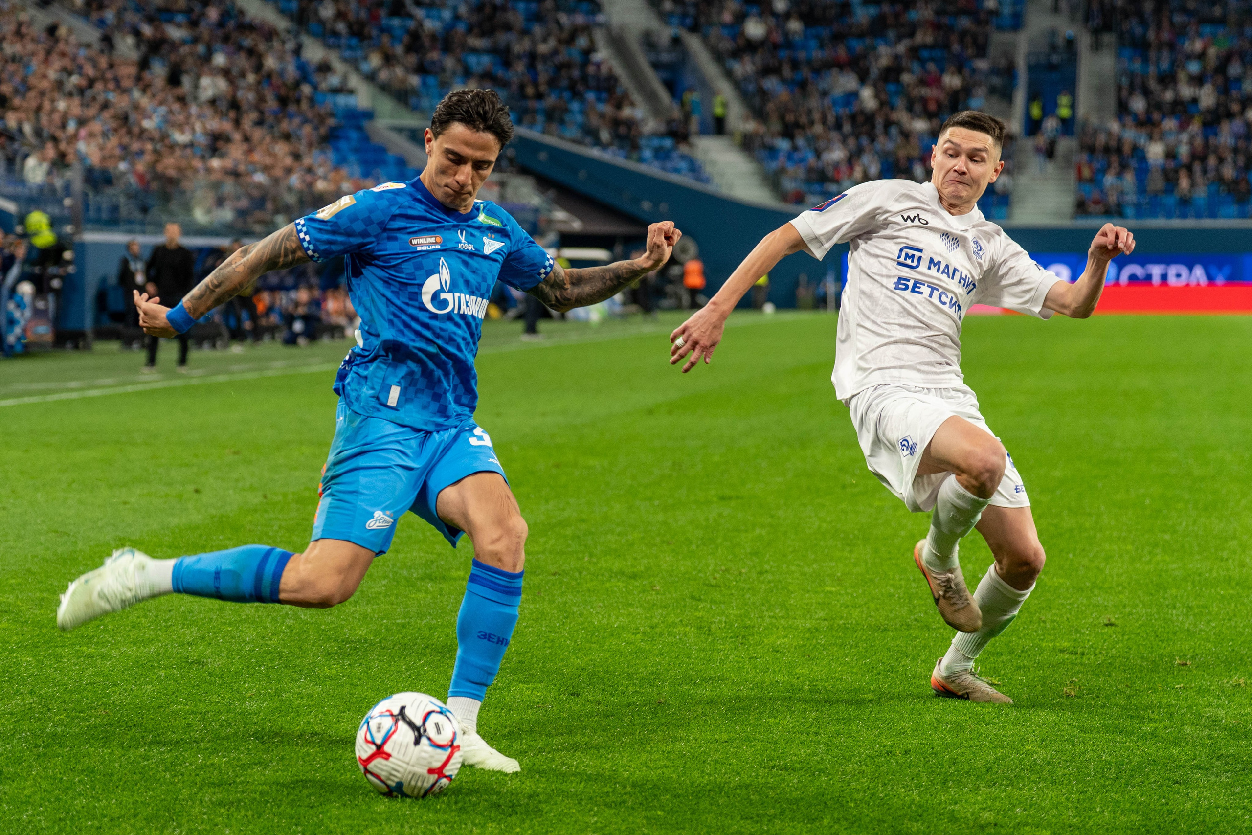 Zenit vs Dynamo Makhachkala 2:0 — RPL round 12 photo gallery at Gazprom Arena | Anton Gauf, sports photographer