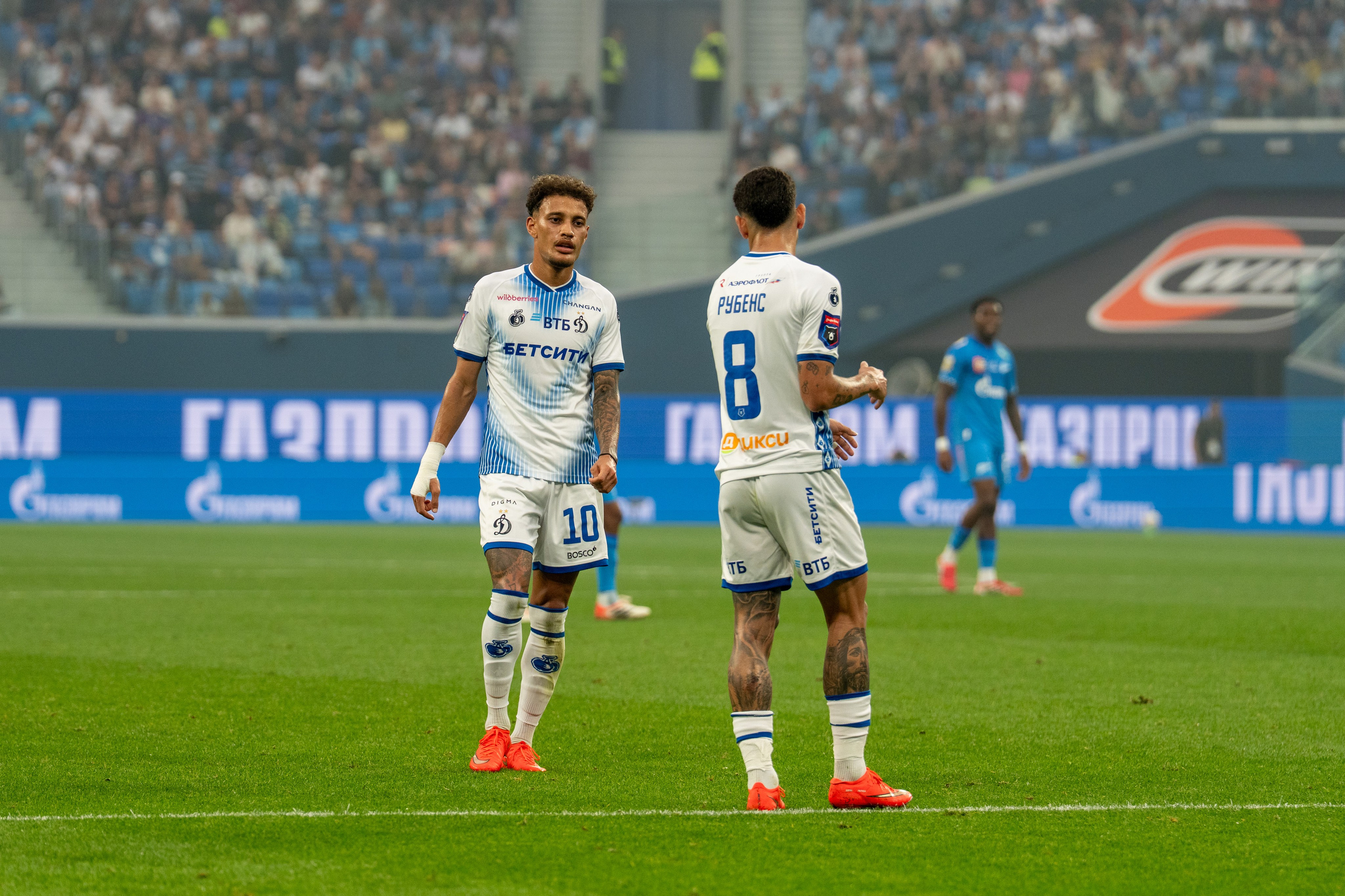 Zenit vs Dynamo Moscow 3–0 — RPL matchday 4 photo gallery, Gazprom Arena | Anton Gauf