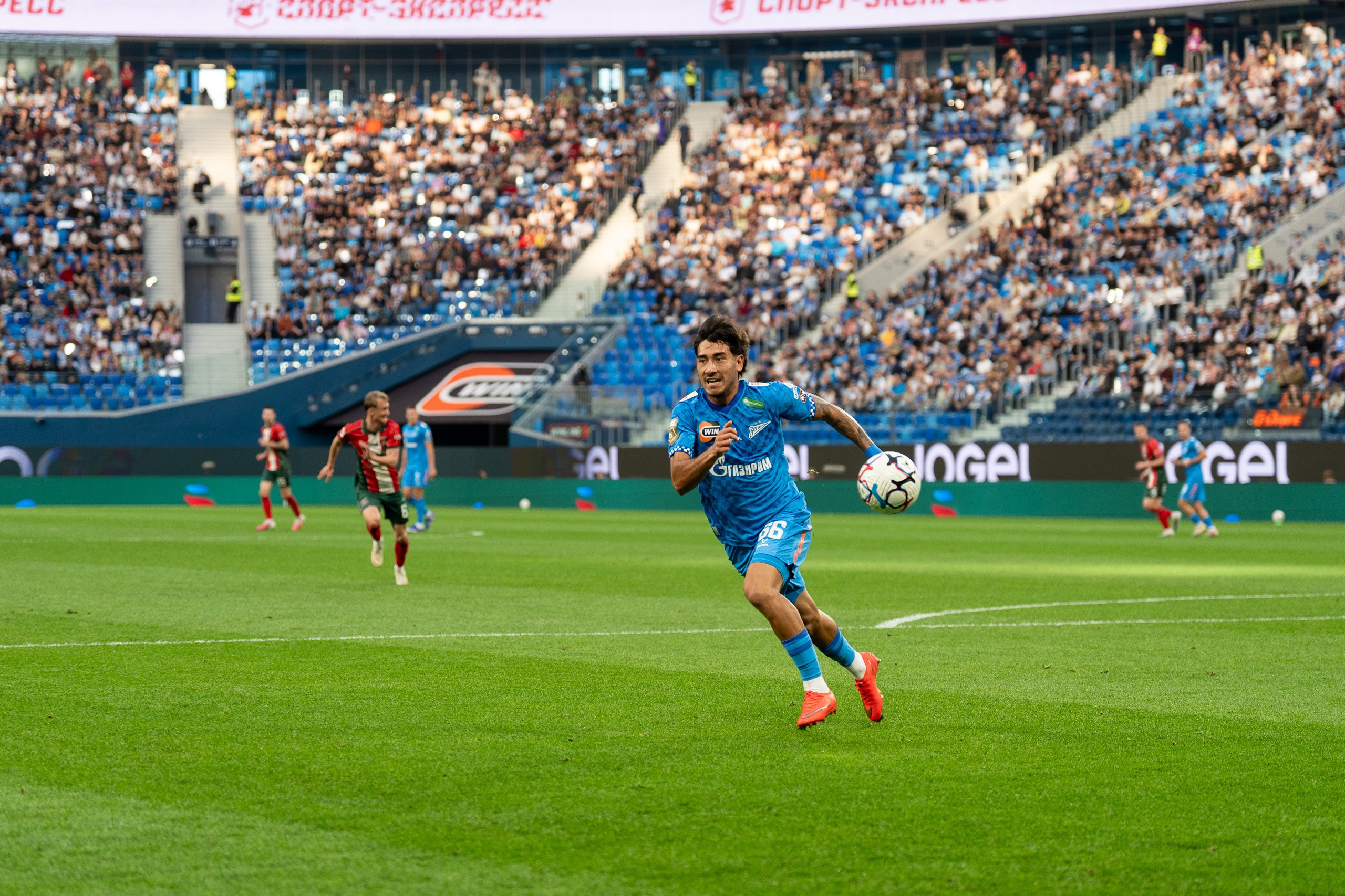 Zenit vs Lokomotiv 2-1 | RPL 2026/27 Round 8 Match Photography at Gazprom Arena | Sports Photographer Saint Petersburg