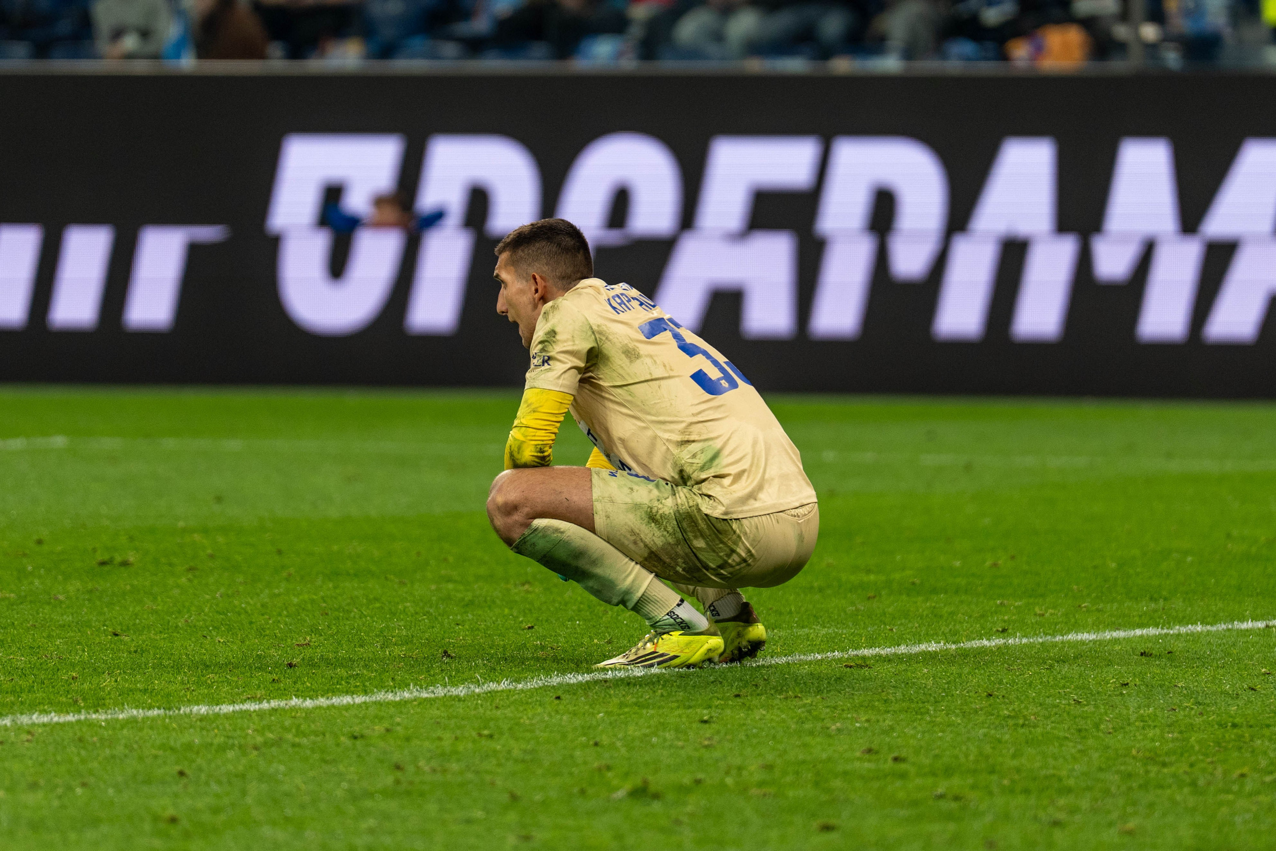 Zenit vs Dynamo Makhachkala 2:0 — RPL round 12 photo gallery at Gazprom Arena | Anton Gauf, sports photographer
