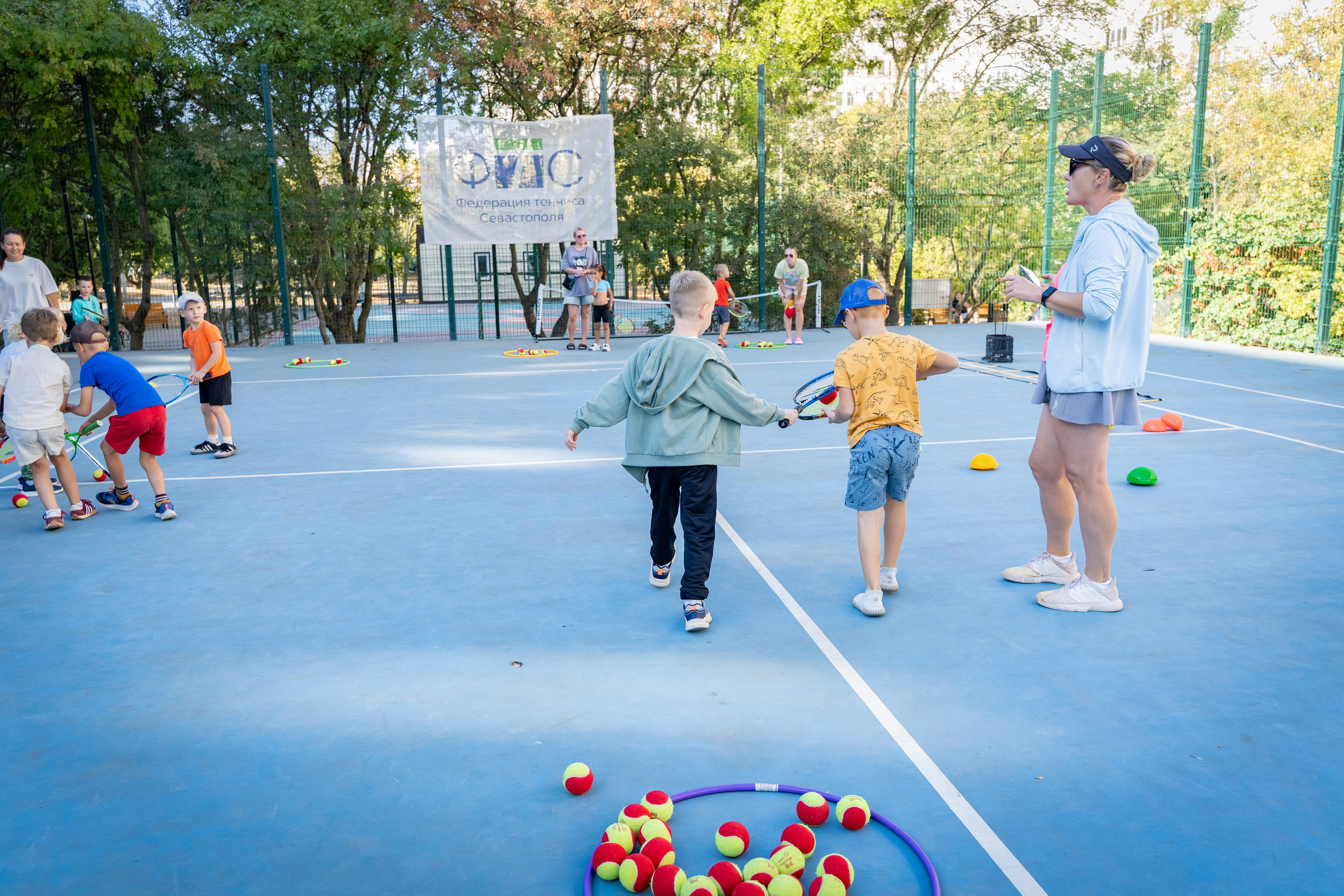 Федерация тенниса Севастополь. Малыши. Анастасия Дунаева. Фотограф в Севастополе