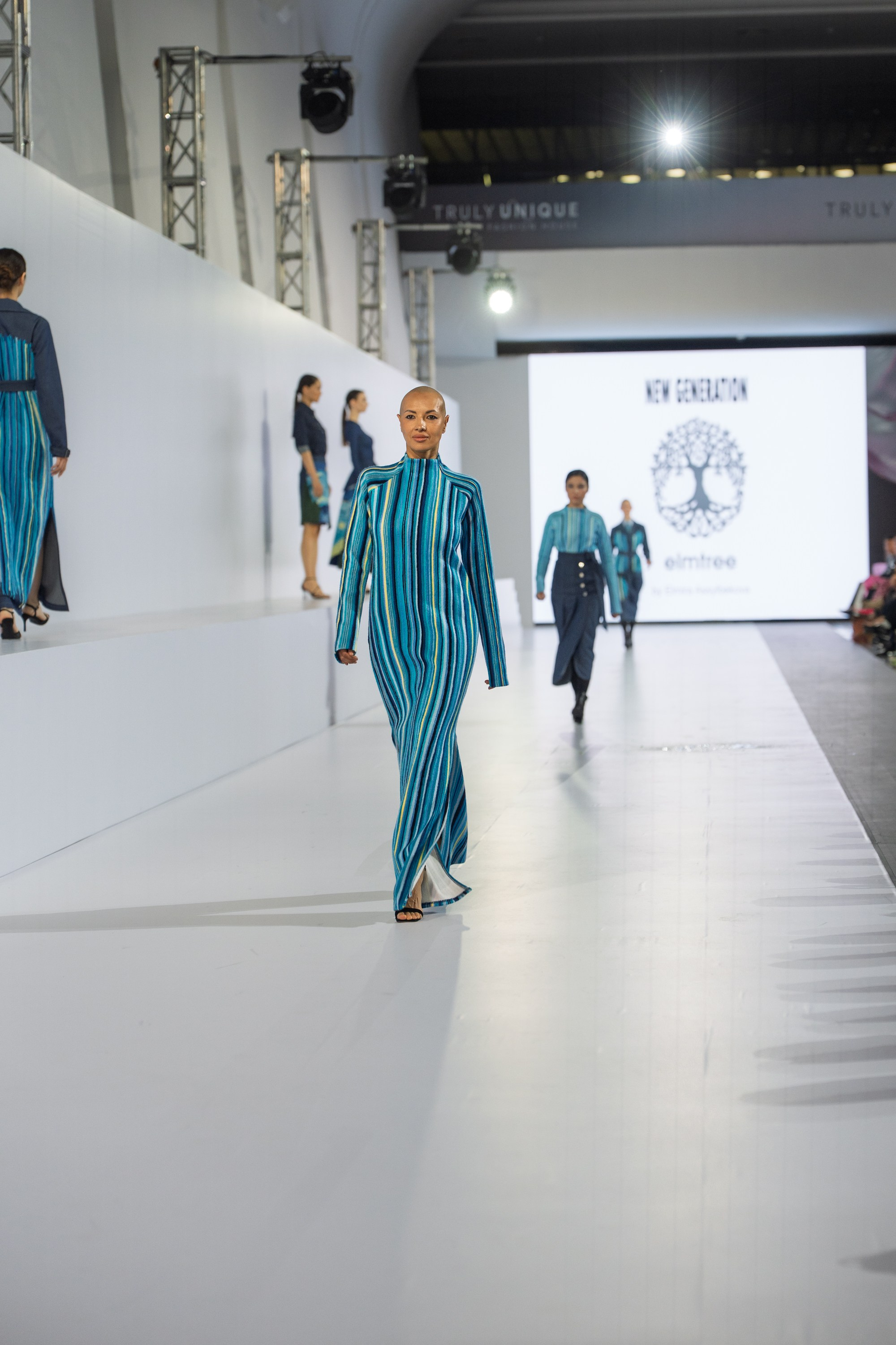 New Generation Elmtree. Сайт Алматинского НЮ АРТ, будуар и фэшн фотографа Дениса Карпенко