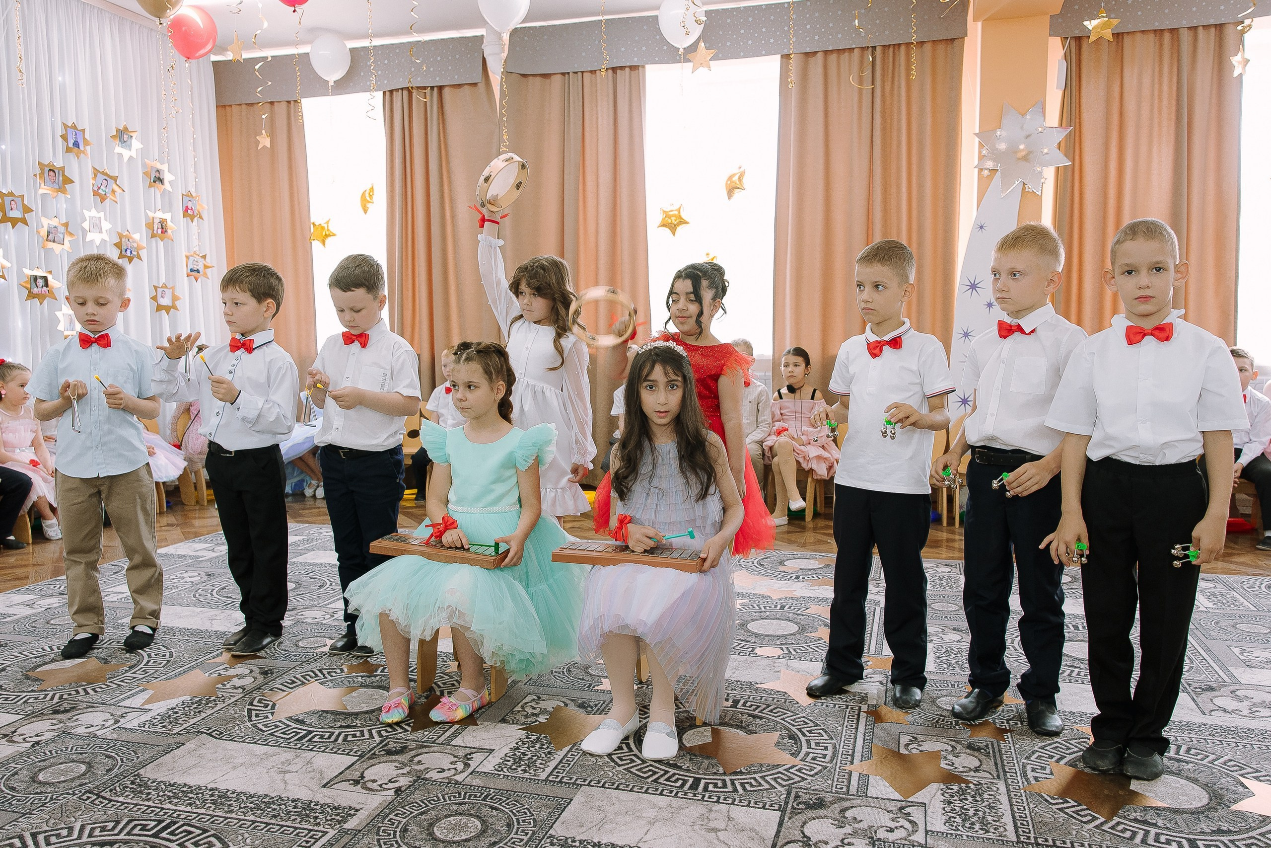 Выпускной в ДС 26. Выпускные альбомы Натальи Бутко: Новороссийск, Анапа, Геленджик