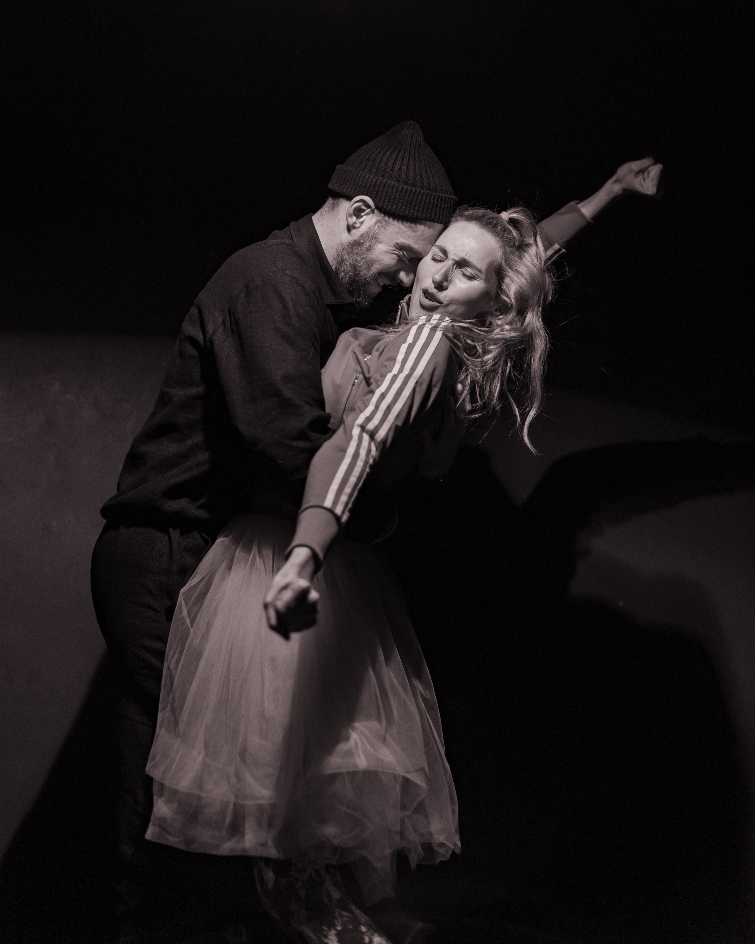 Спектакль «АЛЯСКА». Игорь Березин — фотограф в Москве. Мужские портреты и коммерческая съёмка