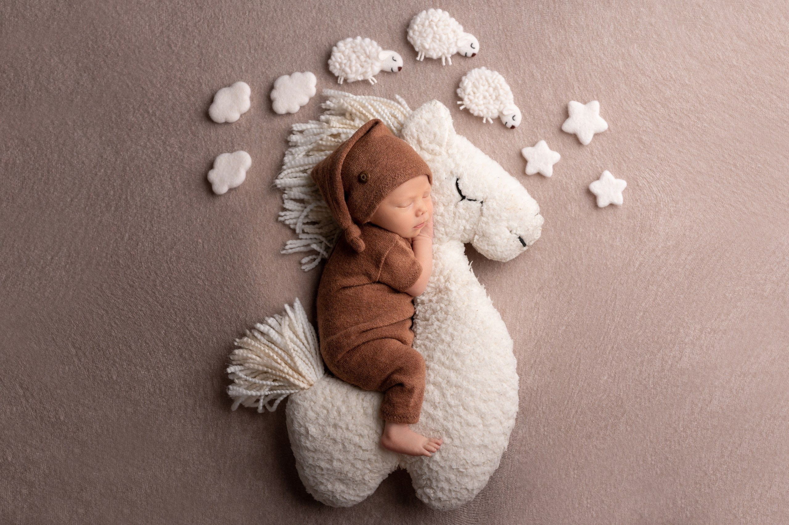 Фотосессия новорожденных