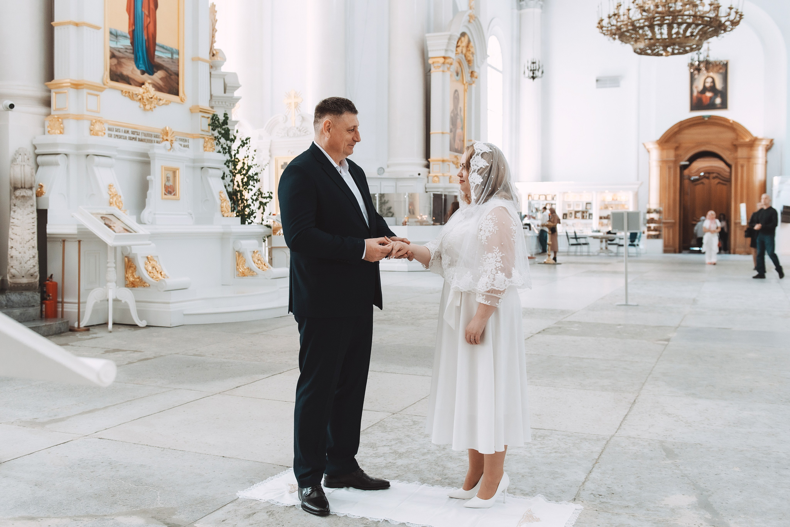 Алена и Сергей. смольный собор. Свадебный и семейный фотограф в Санкт-Петербурге — Мария Черепанова