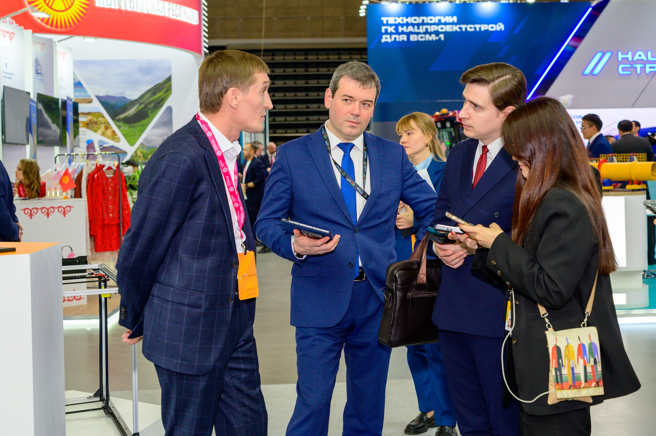 BigindustrialweekBelarus. Фотоуслуги, услуги фотографа, фотографирование важных событий