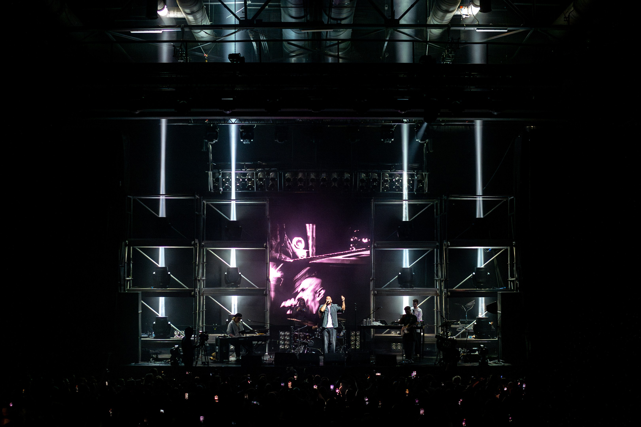 LOC DOG / МОСКВА / 2025. OOPS