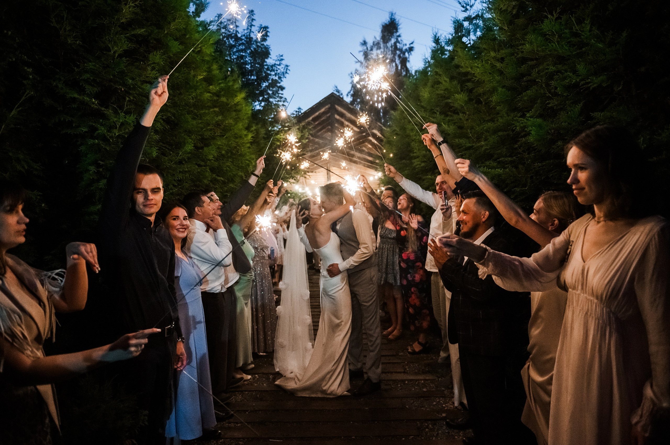 Ангелина и Вадим. Организация свадеб под ключ в Раменском