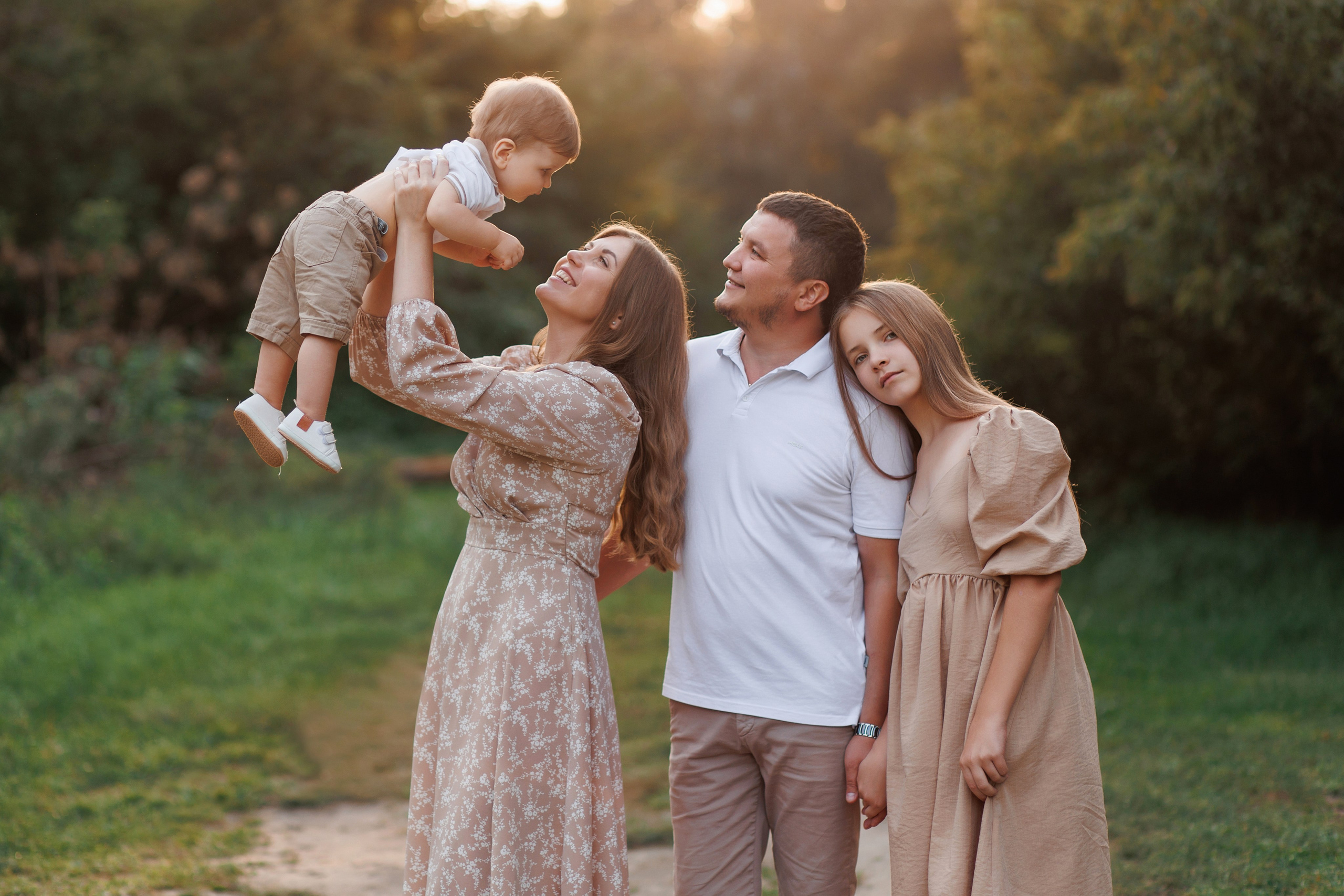 Семейные прогулки. Семейный фотограф Россошь Алла Ктеянц
