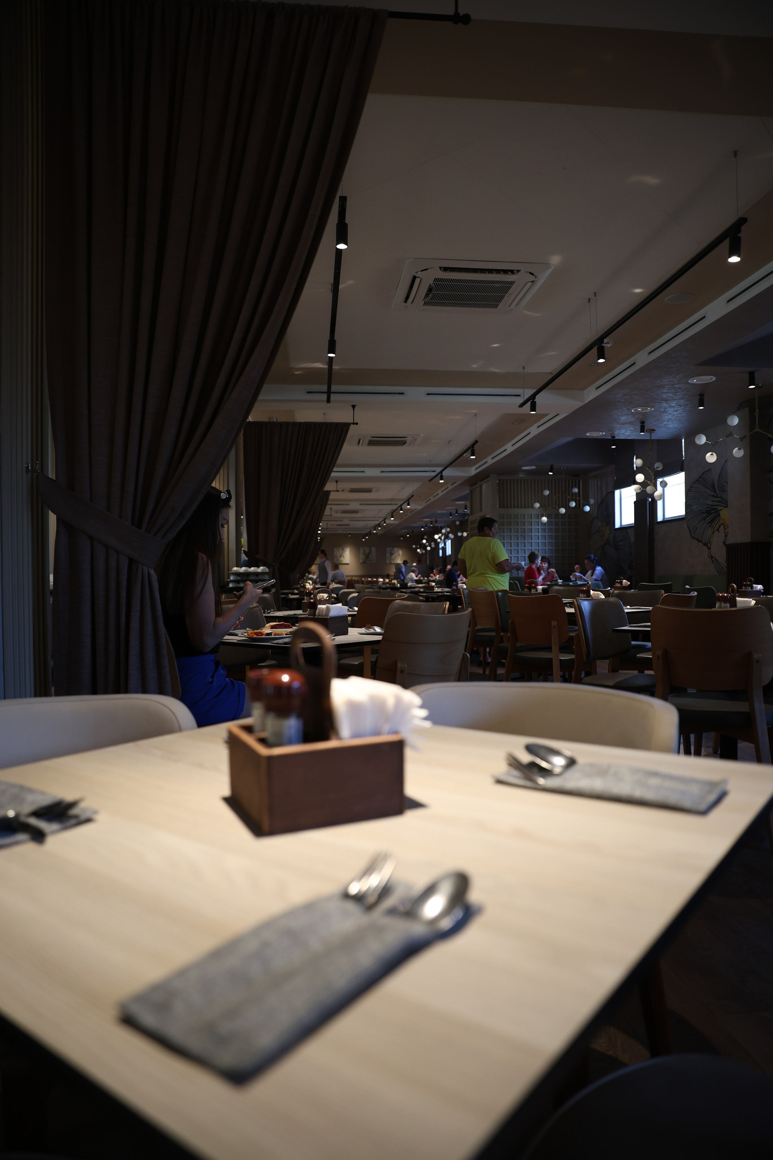 интерьер ресторана довиль