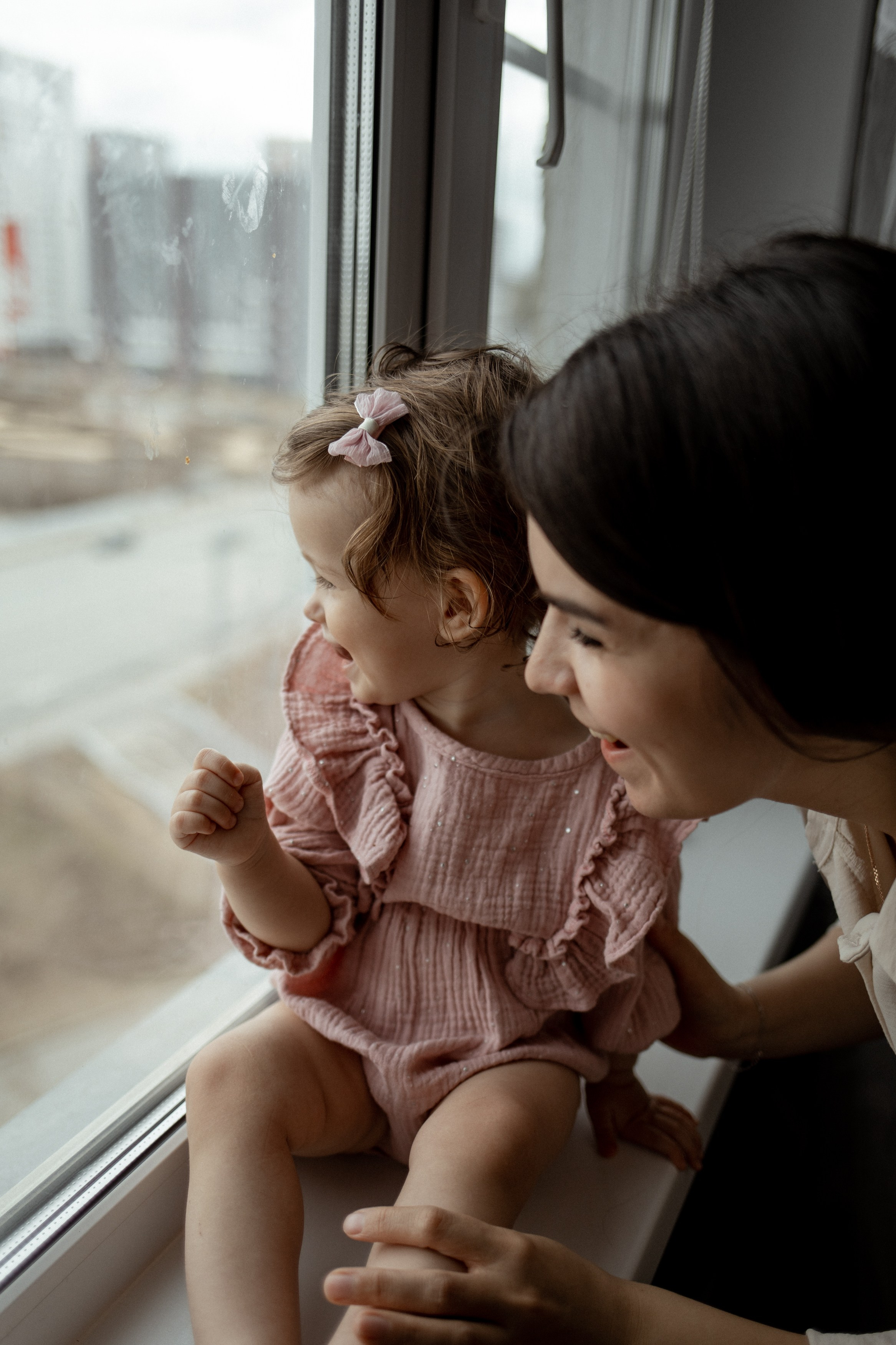 Домашняя фотосессия мама и дочка. Семейный фотограф Челябинск