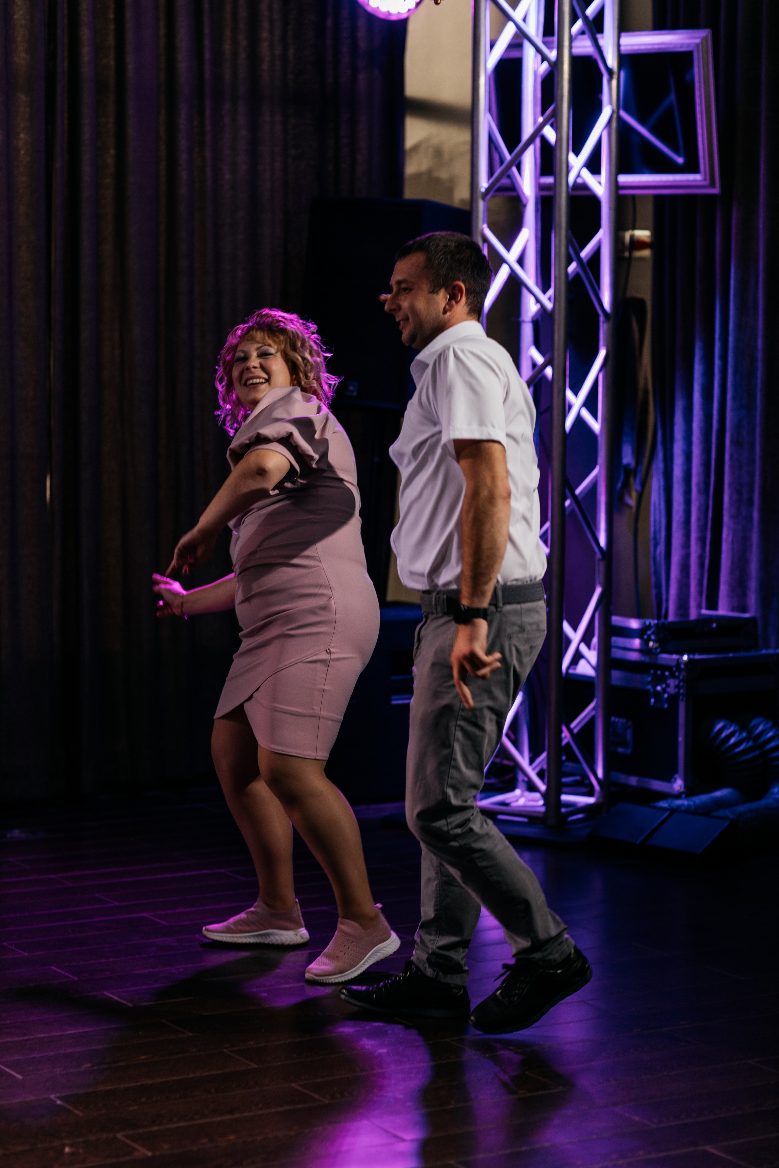 Давайте праздновать любовь. Саша и Марат. Свадебный и семейный фотограф в Магнитогорске Катя Буряк