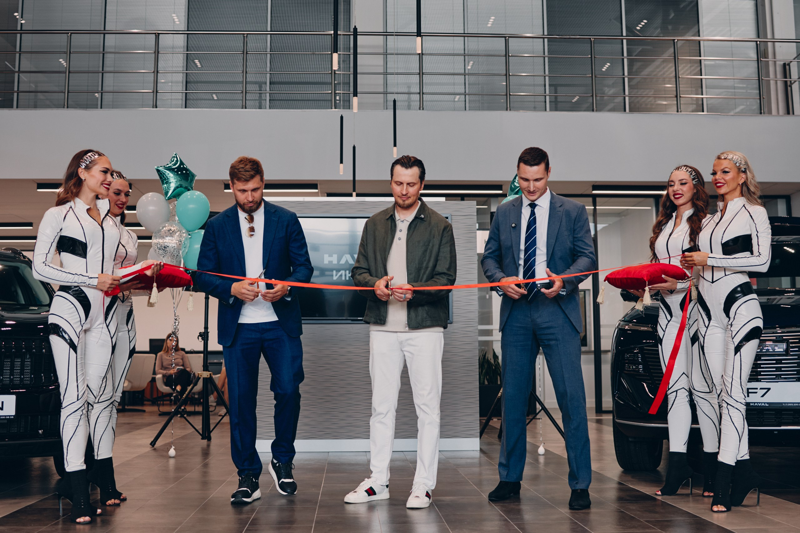 Открытие автосалона Haval Июль. Фотограф из Челябинска Ника Варгот