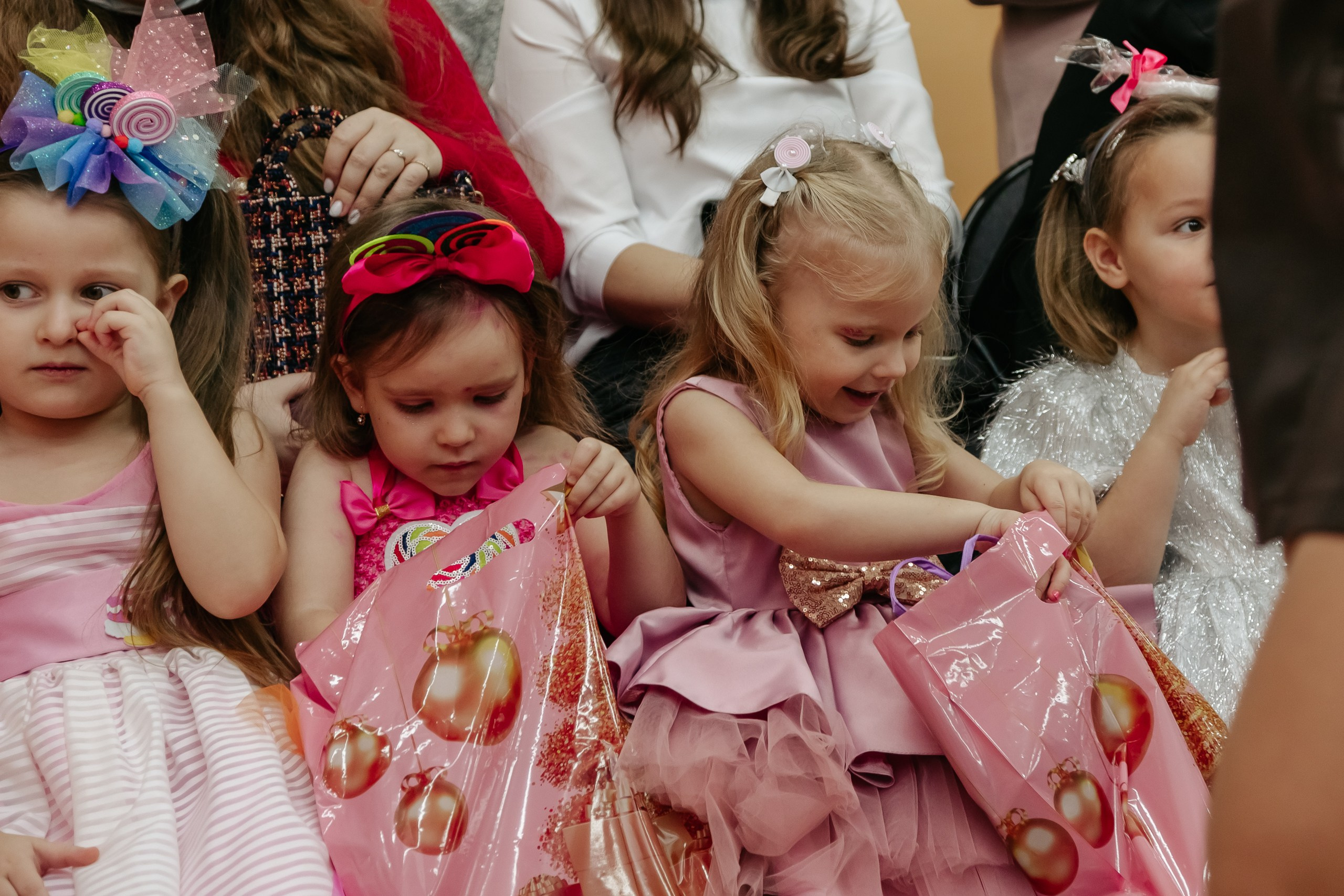 Репортаж в саду (утренник/день в саду). Фотограф на первый годик, семейный и детский фотограф в Новосибирске