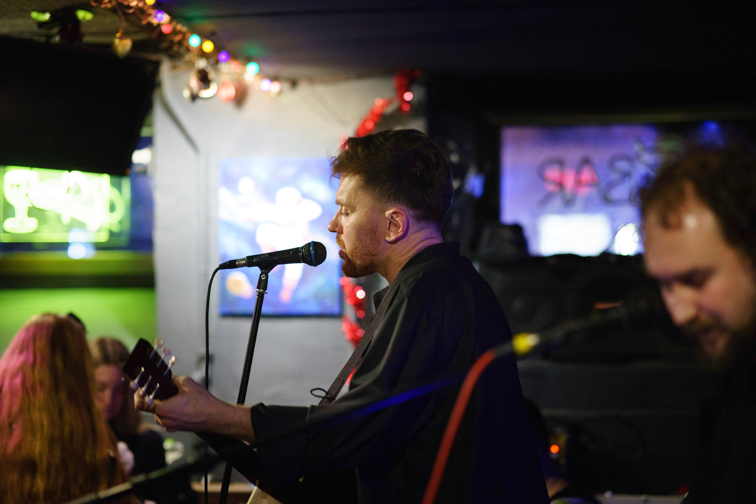 Концерт группы Тони Мак в баре Debaser. Фотограф в Санкт-Петербурге Ибрагимова Алина