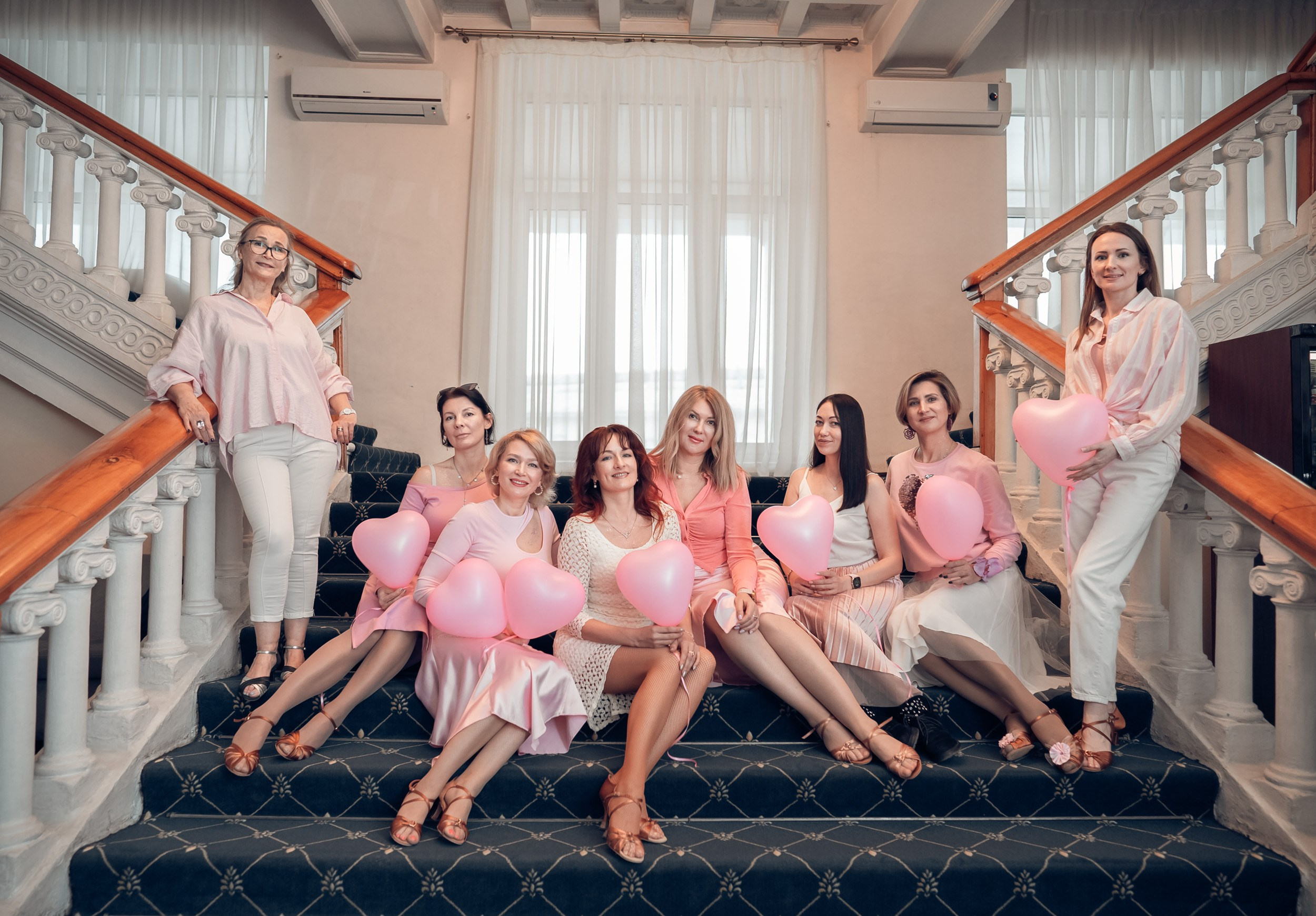 Вечеринка ко Дню Любви в ресторане Севастополь. Церковный фотограф Севастополь