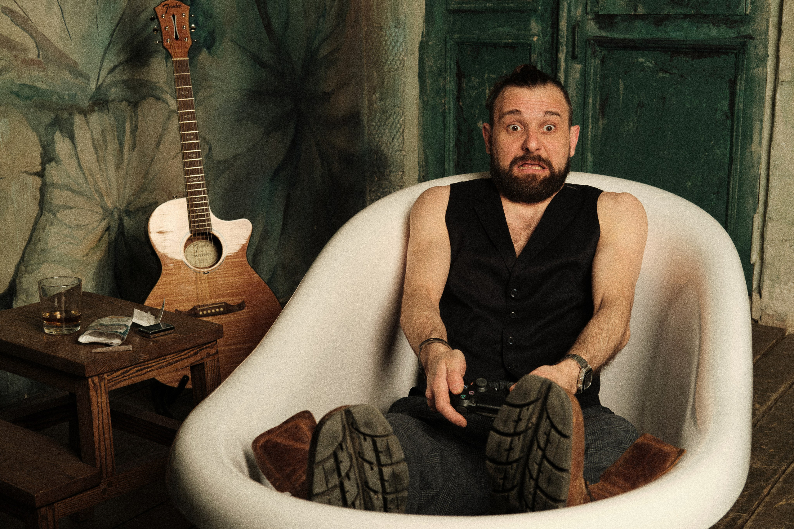 Рутина гитариста. Фотопродакшн, видеопродакшн, снять рекламу. Москва