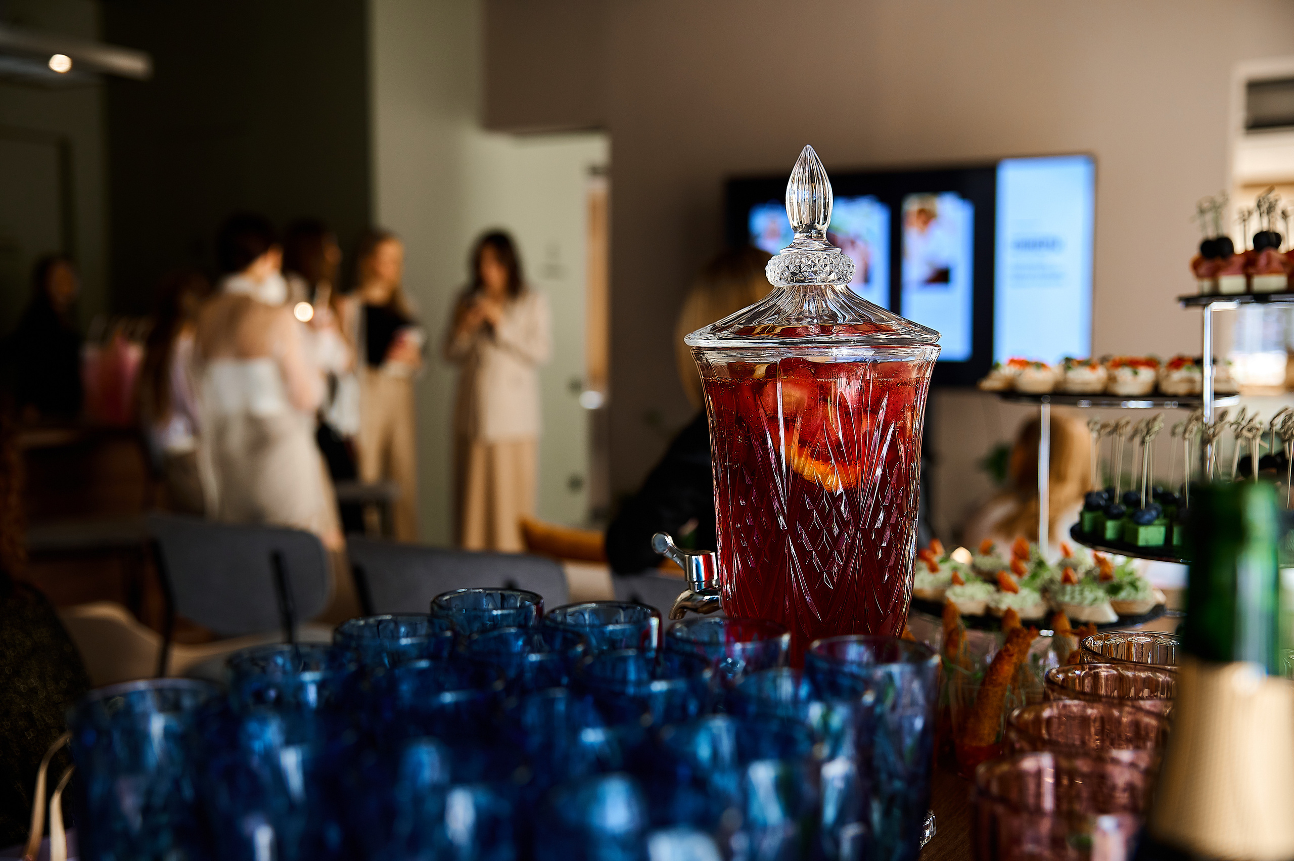 Закрытая конференция: бизнес по-женски. Свадебный и портретный фотограф в Тюмени Женя Черемнова