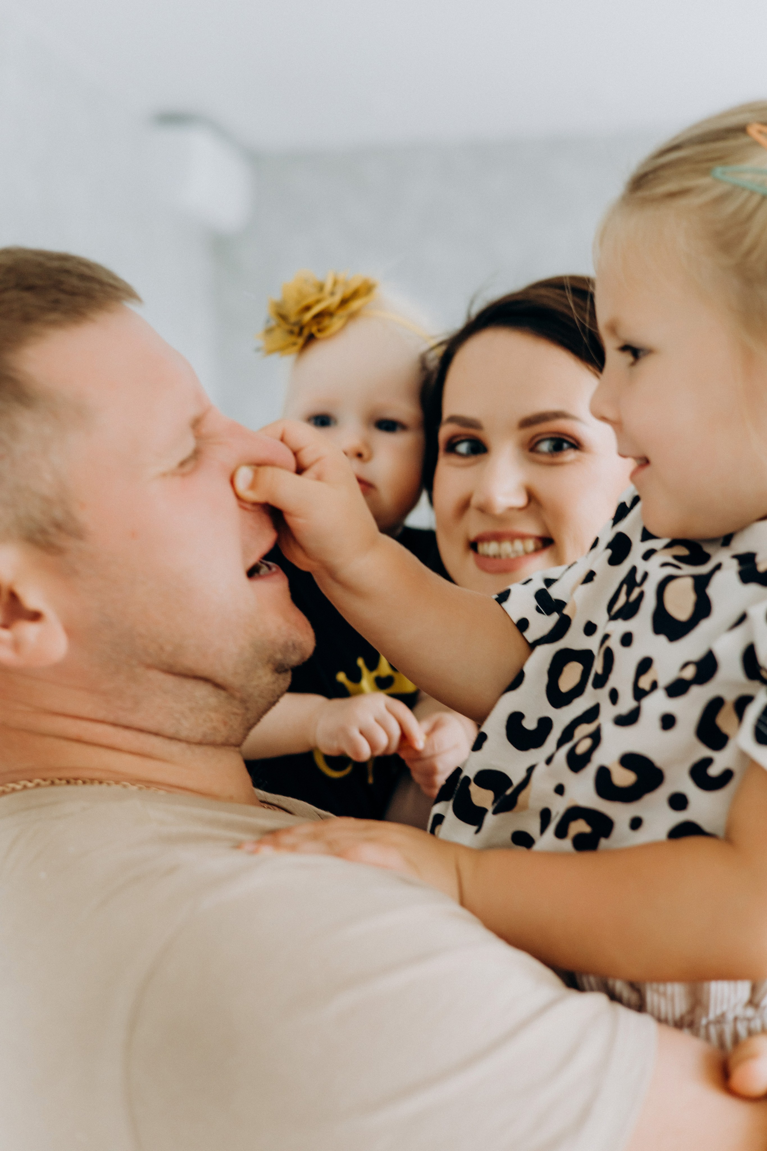 Праздничный завтрак в кругу семьи. Портретный и семейный фотограф в Воронеже Ксения Ремизова