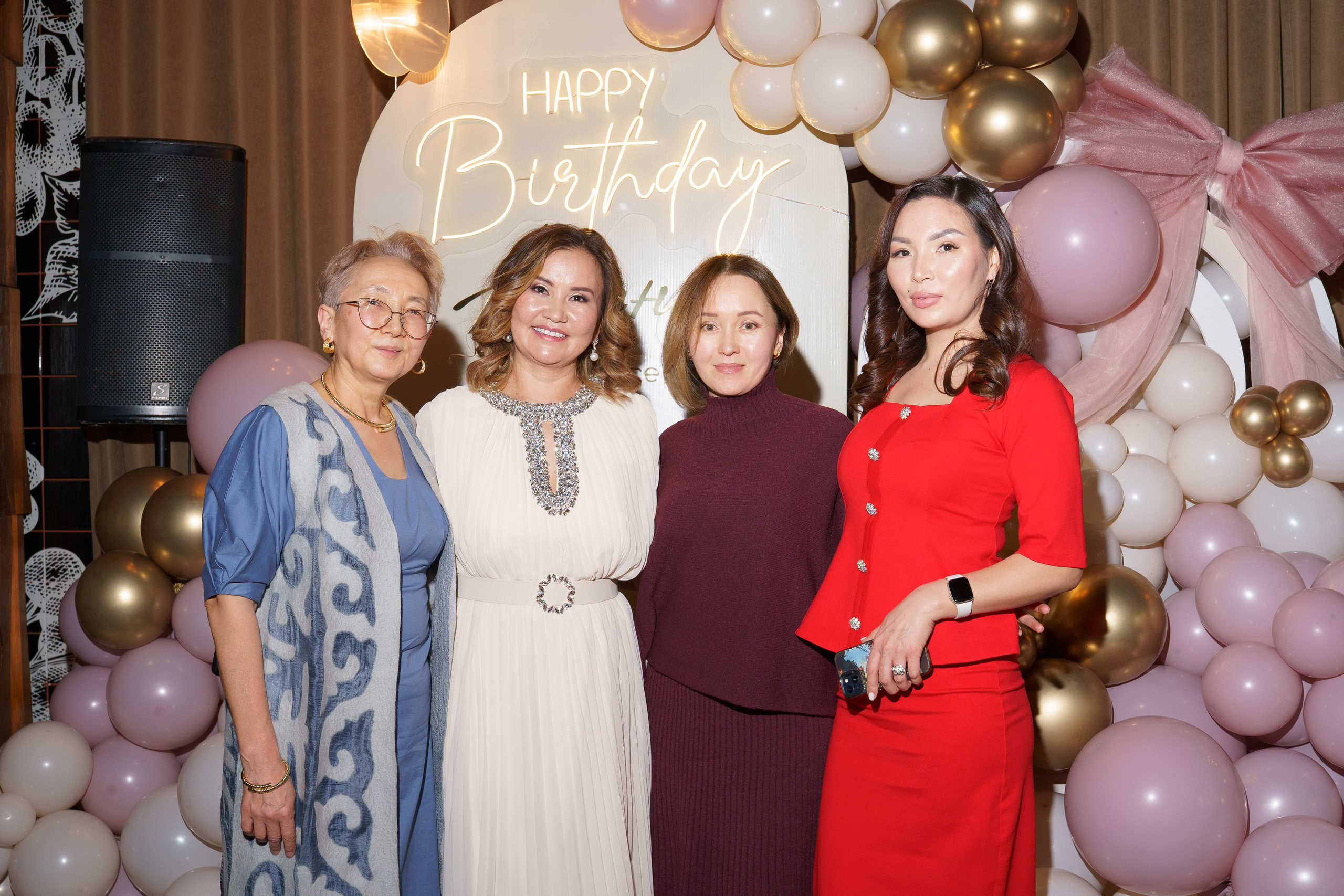 Амина — Тұсау кесер — 1 годик малышке