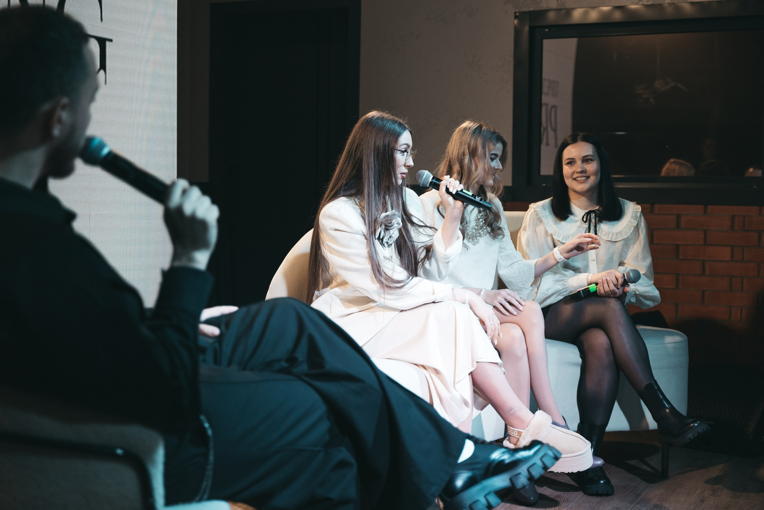 WhiteRoom Pre-wedding. Репортажный и свадебный фотограф в Сургуте