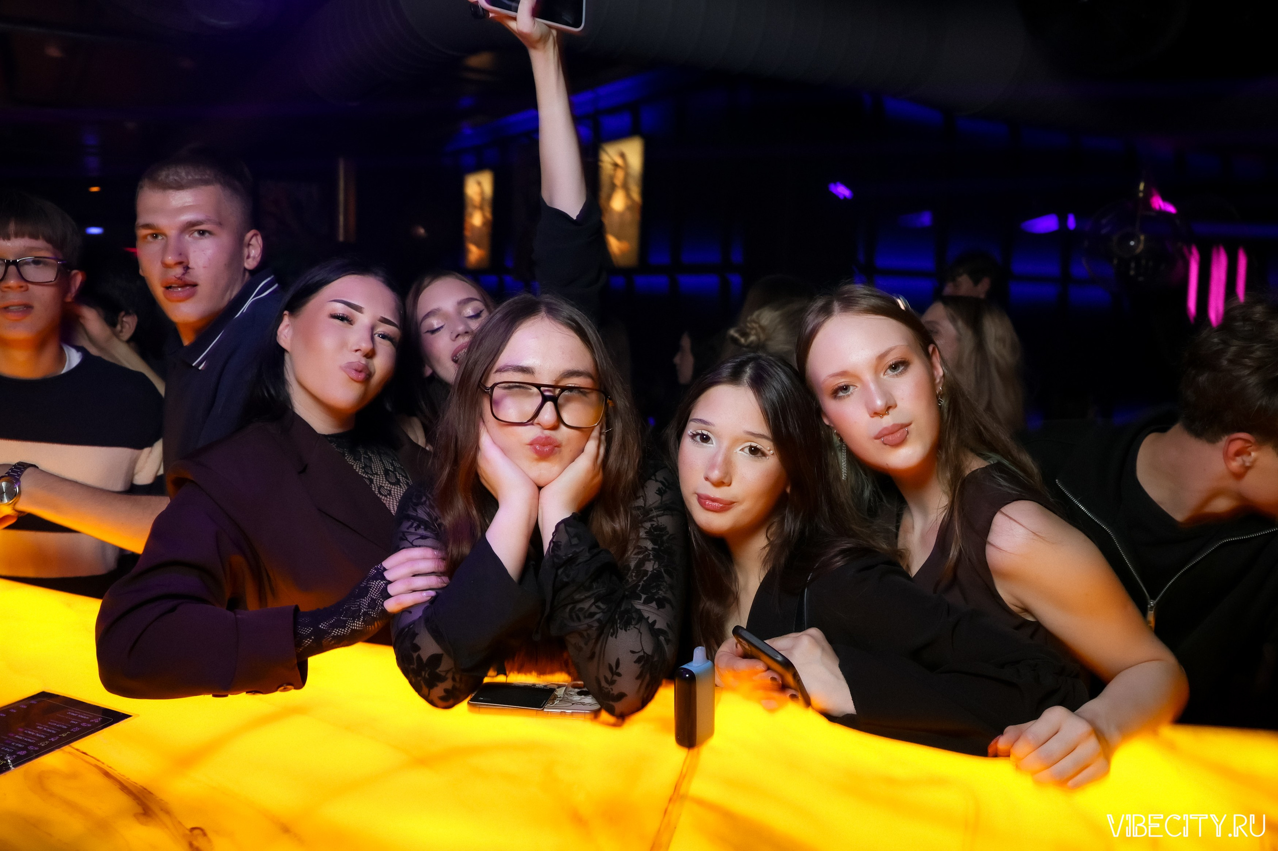 DOUBLE U. VIBECITY.RU Вайб Сити Ру Фоторепортажи Фотоотчеты Калининград