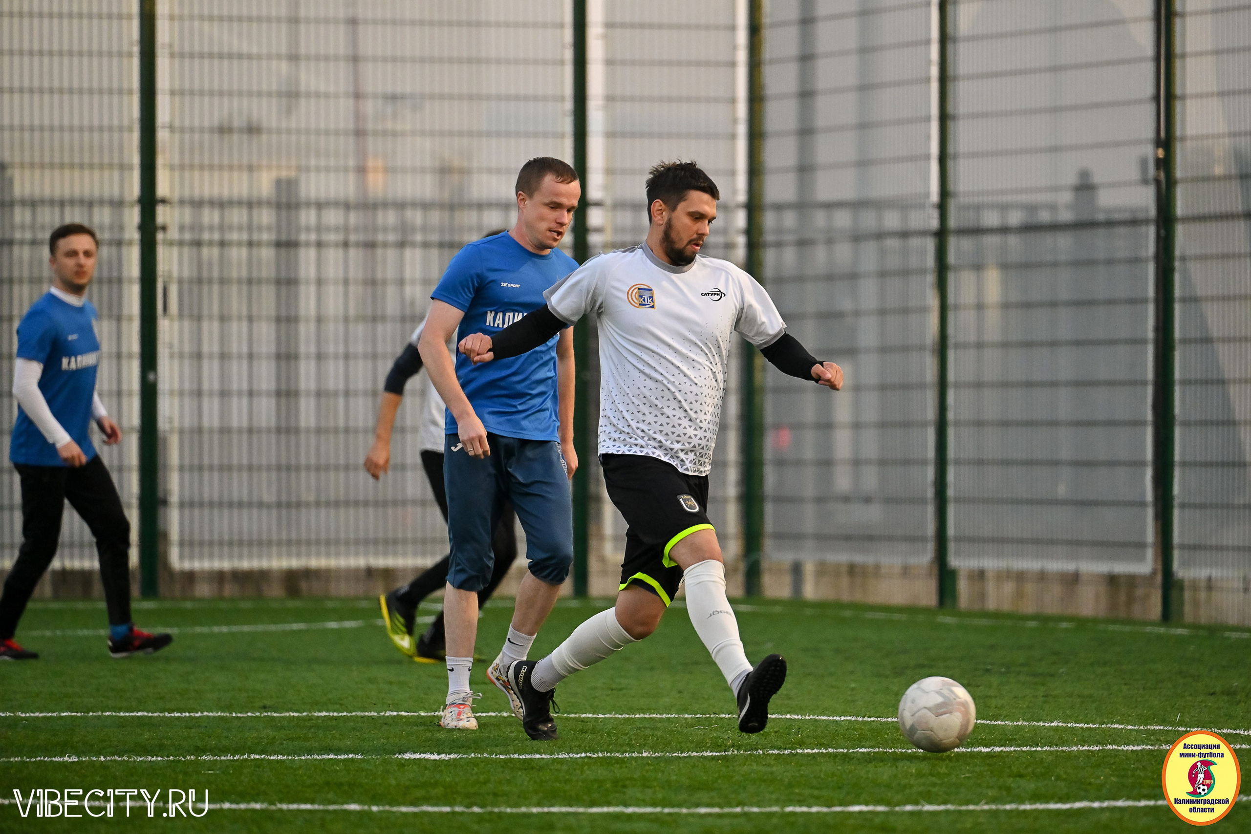 ИГРЫ МИНИ-ФУТБОЛЬНОЙ И КОРПОРАТИВНОЙ ЛИГИ. VIBECITY.RU Вайб Сити Ру Фоторепортажи Фотоотчеты Калининград